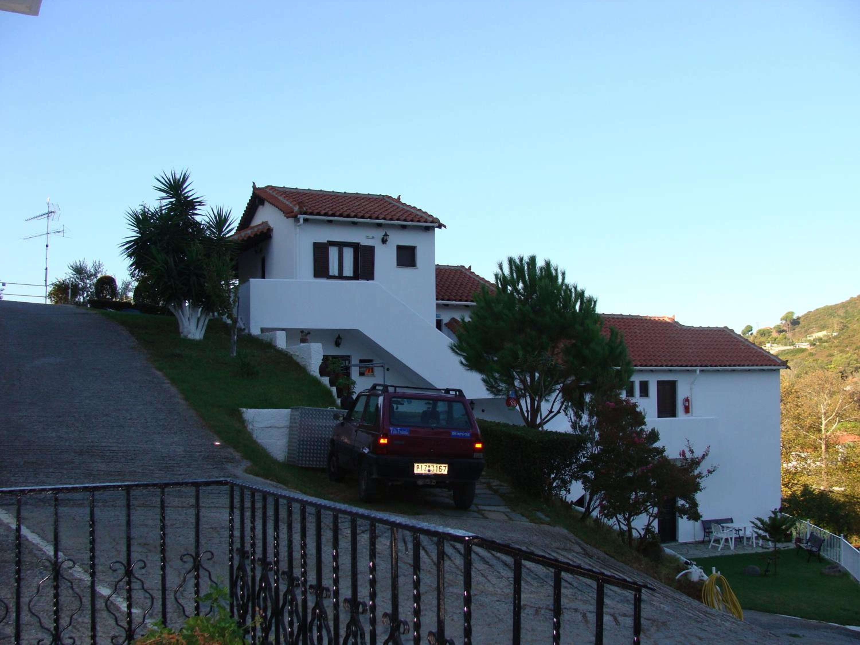 Photo 47