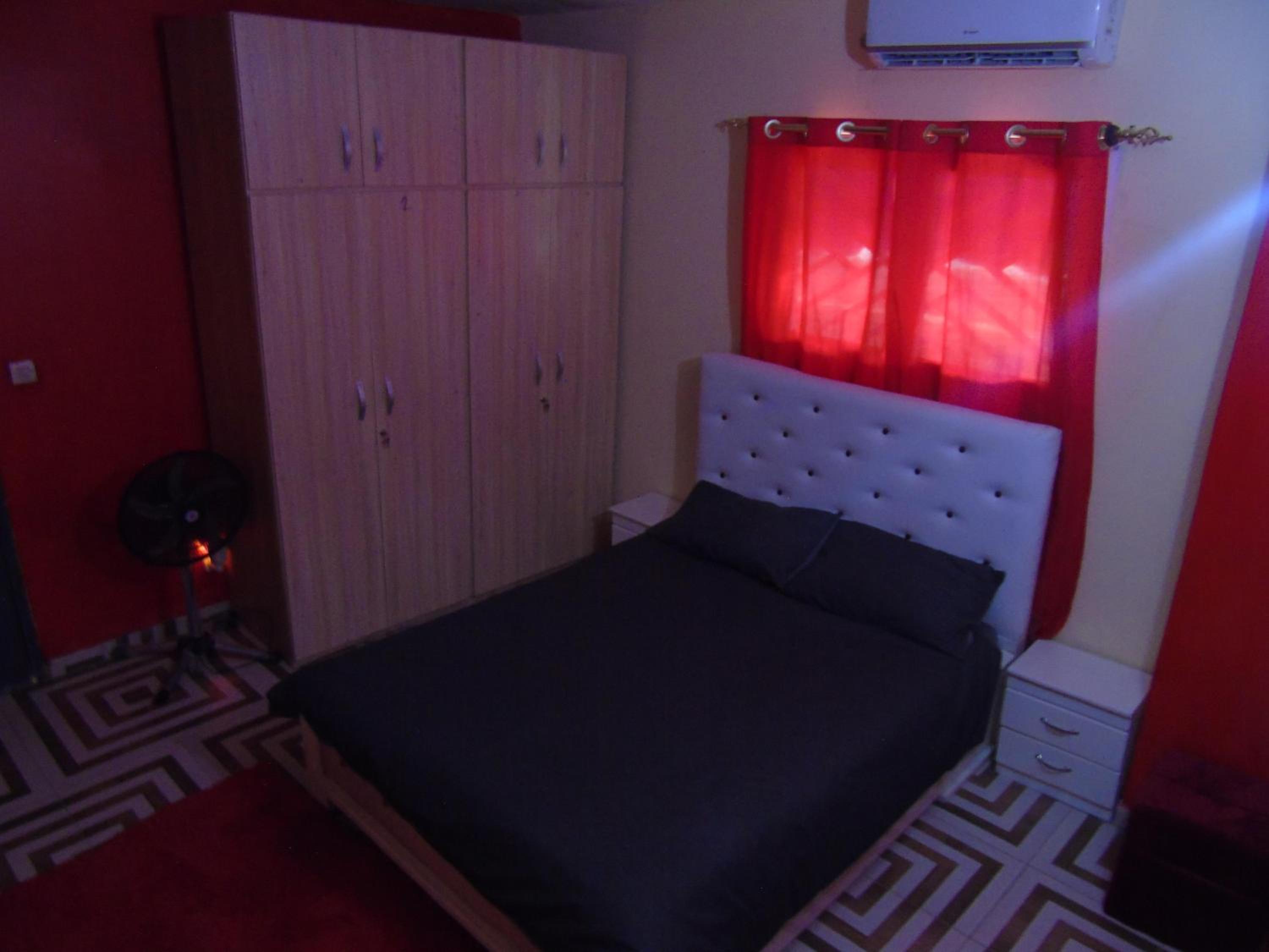 Here is our lovely 1-Bed Apartment in Abidjan