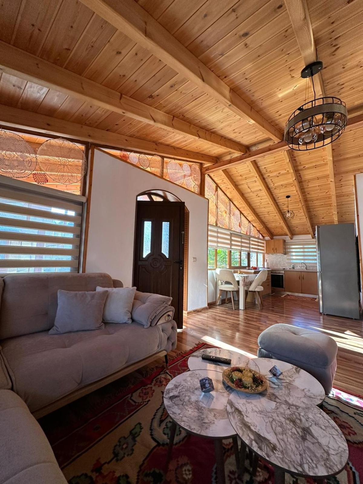 Alimeti Guesthouse