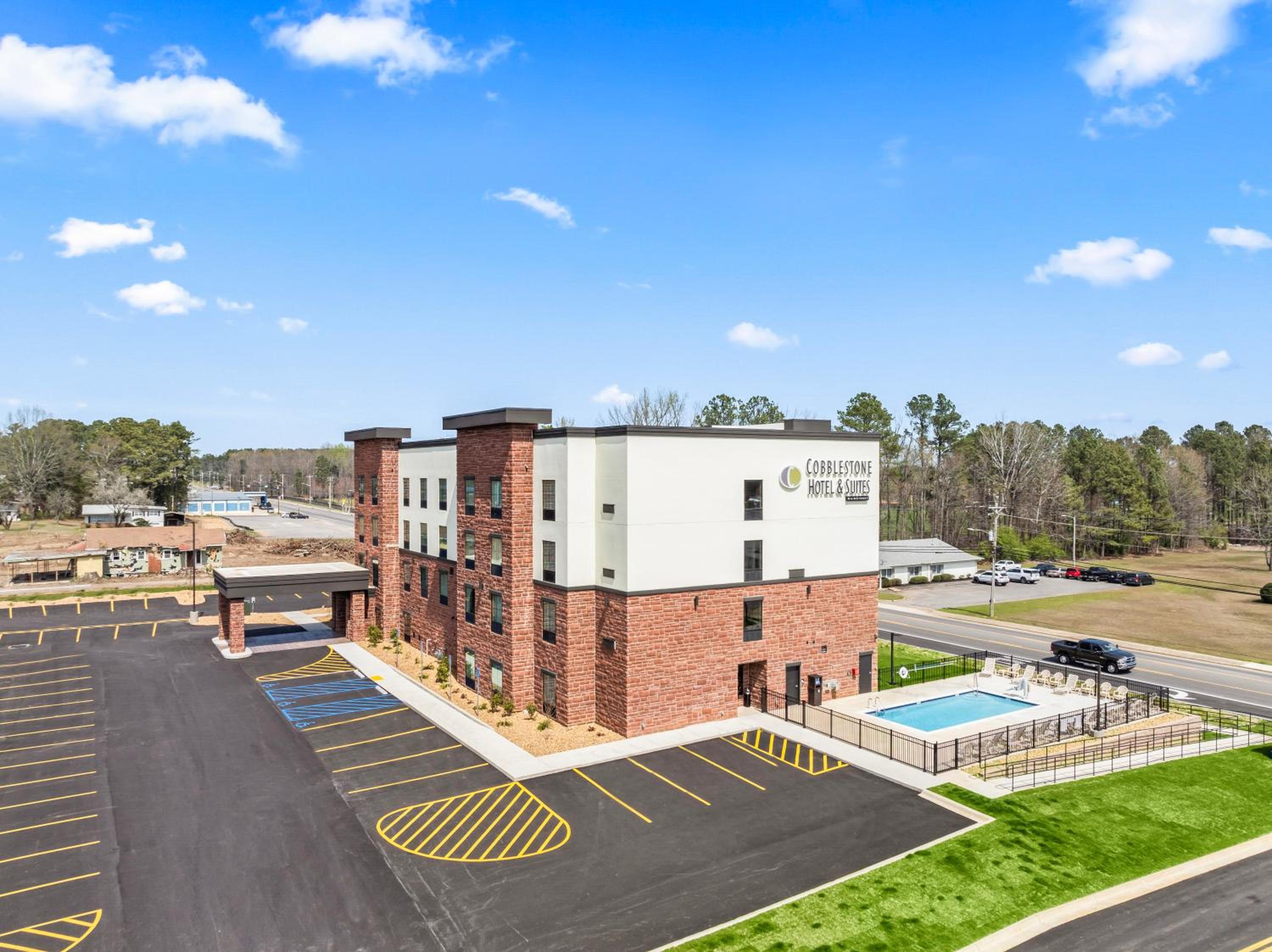 Cobblestone Hotel & Suites - Cullman view 5