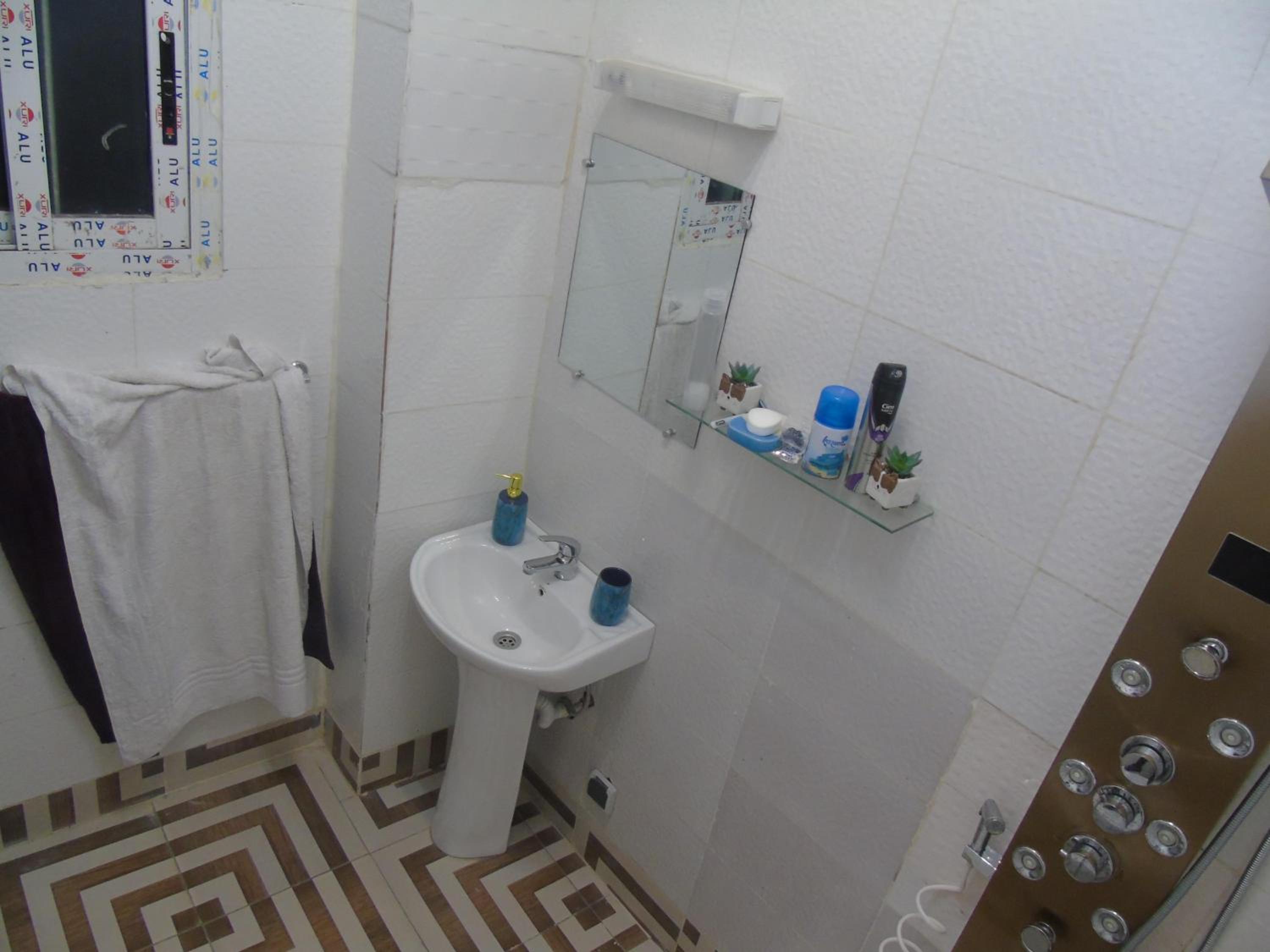 Here is our lovely 1-Bed Apartment in Abidjan