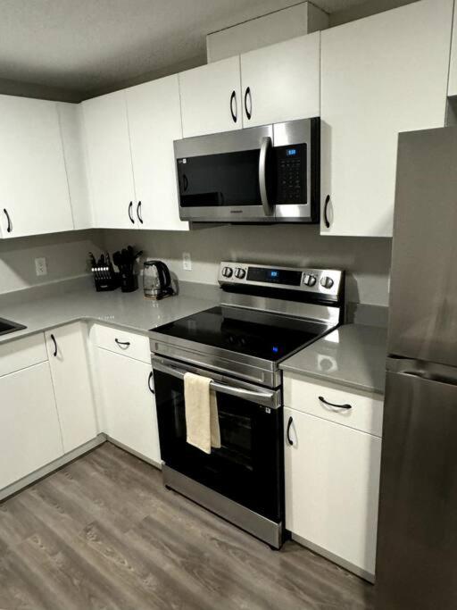 Private Luxury Suite Near West Edmonton Mall