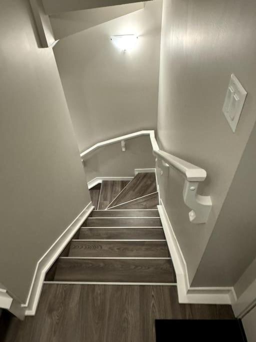 Private Luxury Suite Near West Edmonton Mall