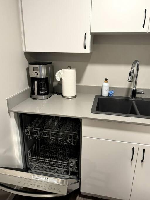 Private Luxury Suite Near West Edmonton Mall