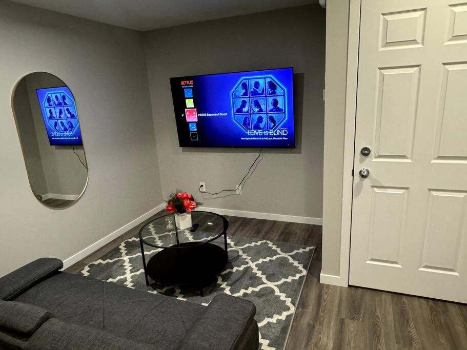 Private Luxury Suite Near West Edmonton Mall