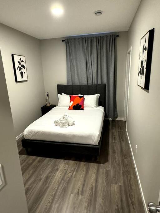 Private Luxury Suite Near West Edmonton Mall