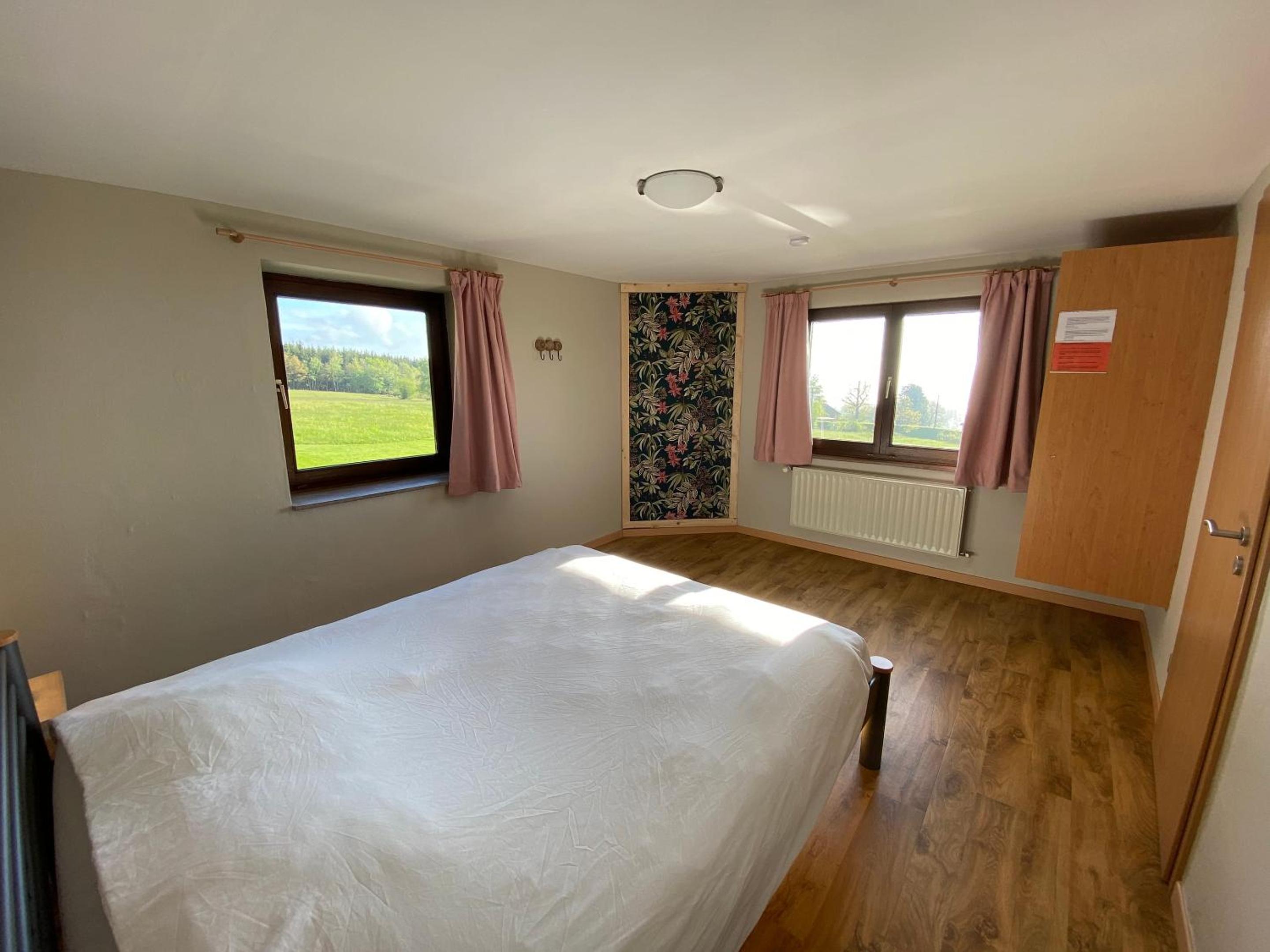 Welcoming house in Stavelot with sauna and garden