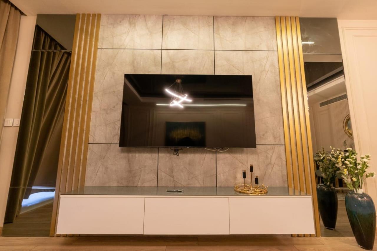 Cairo Festival City, New, Luxury 2 bedroom Apartment , the Ultimate Place To Call Home