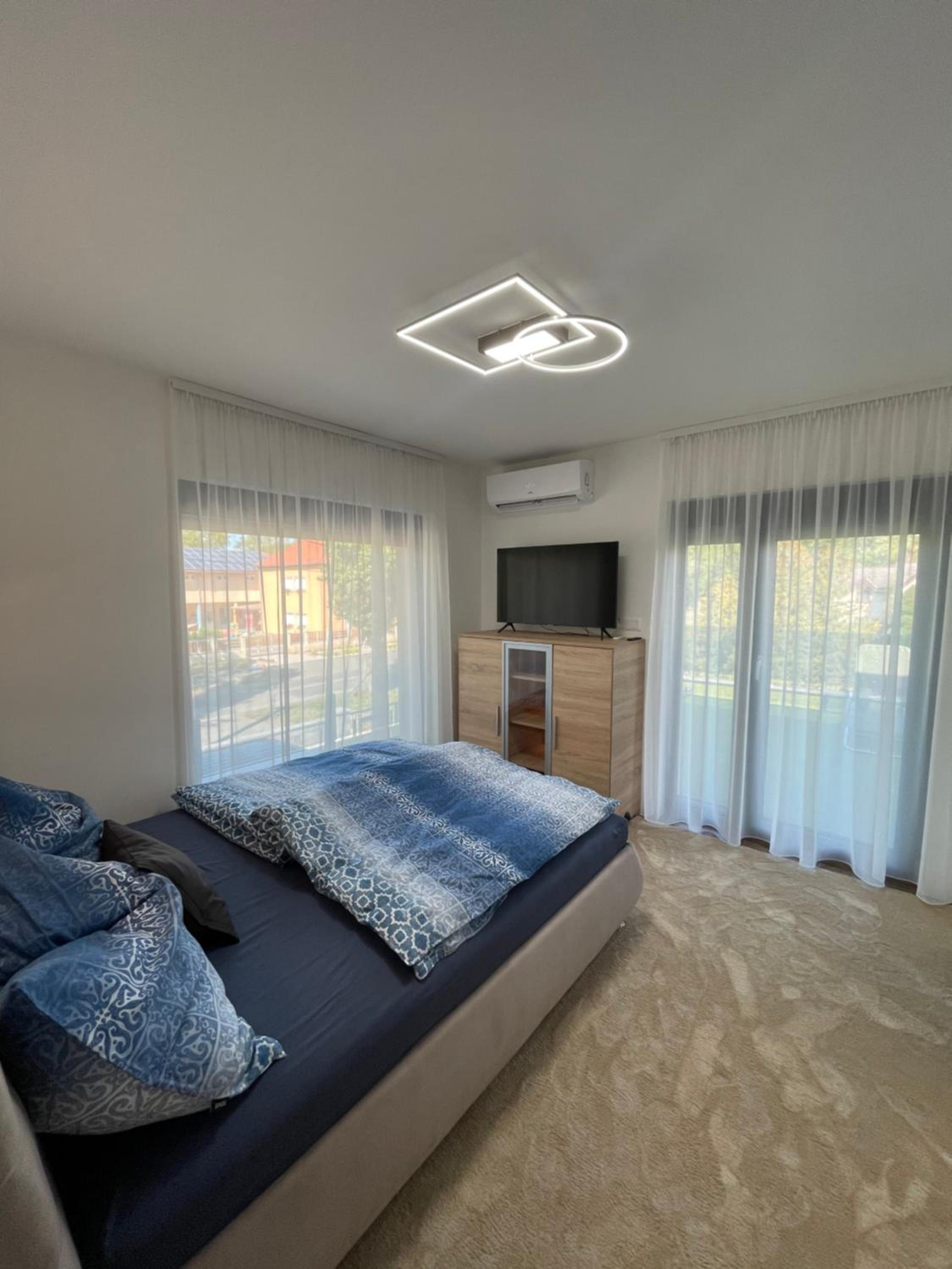 Szil-Luxury Apartman