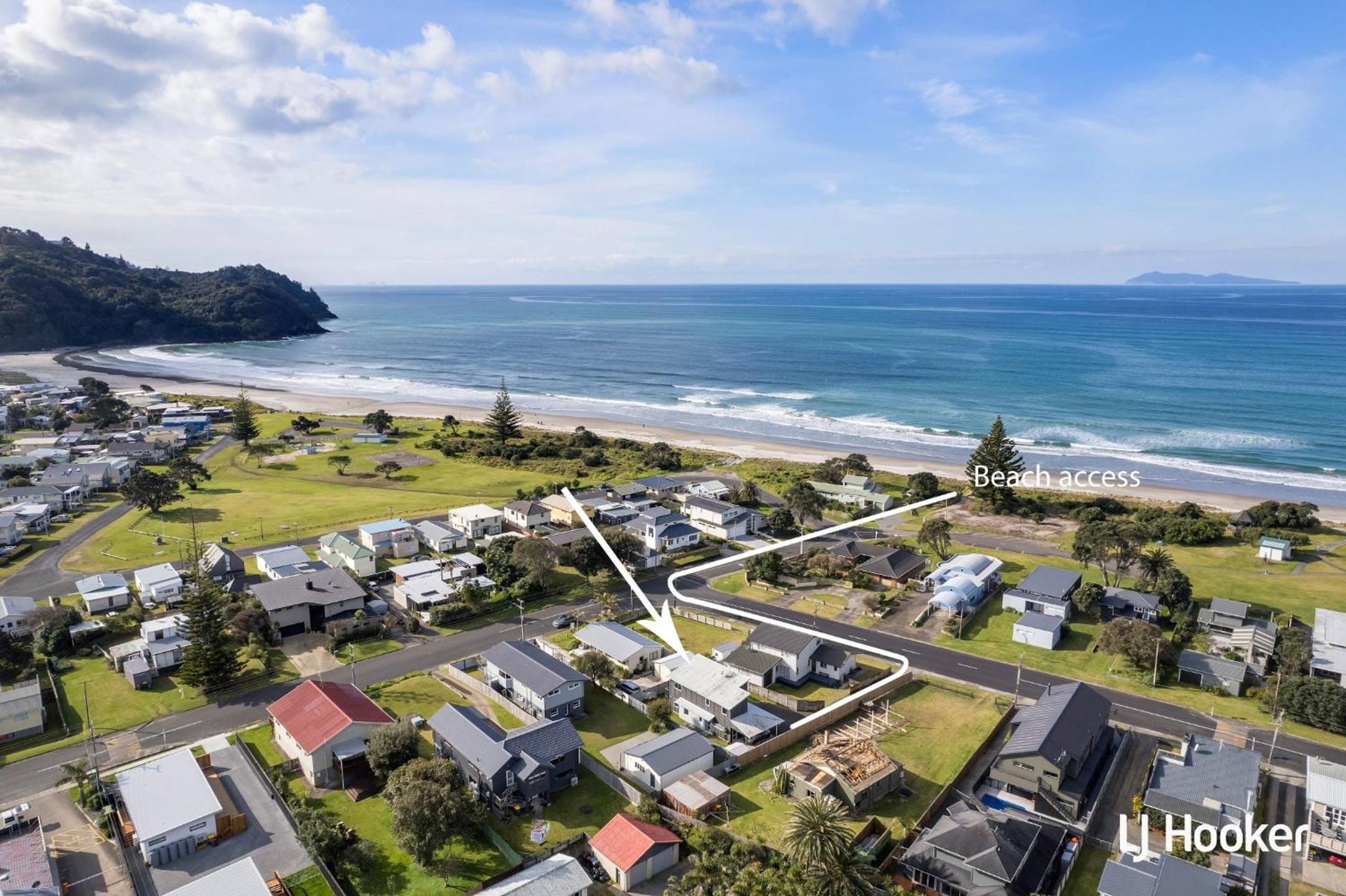 Beach Daze - Waihi Beach Holiday House view 3