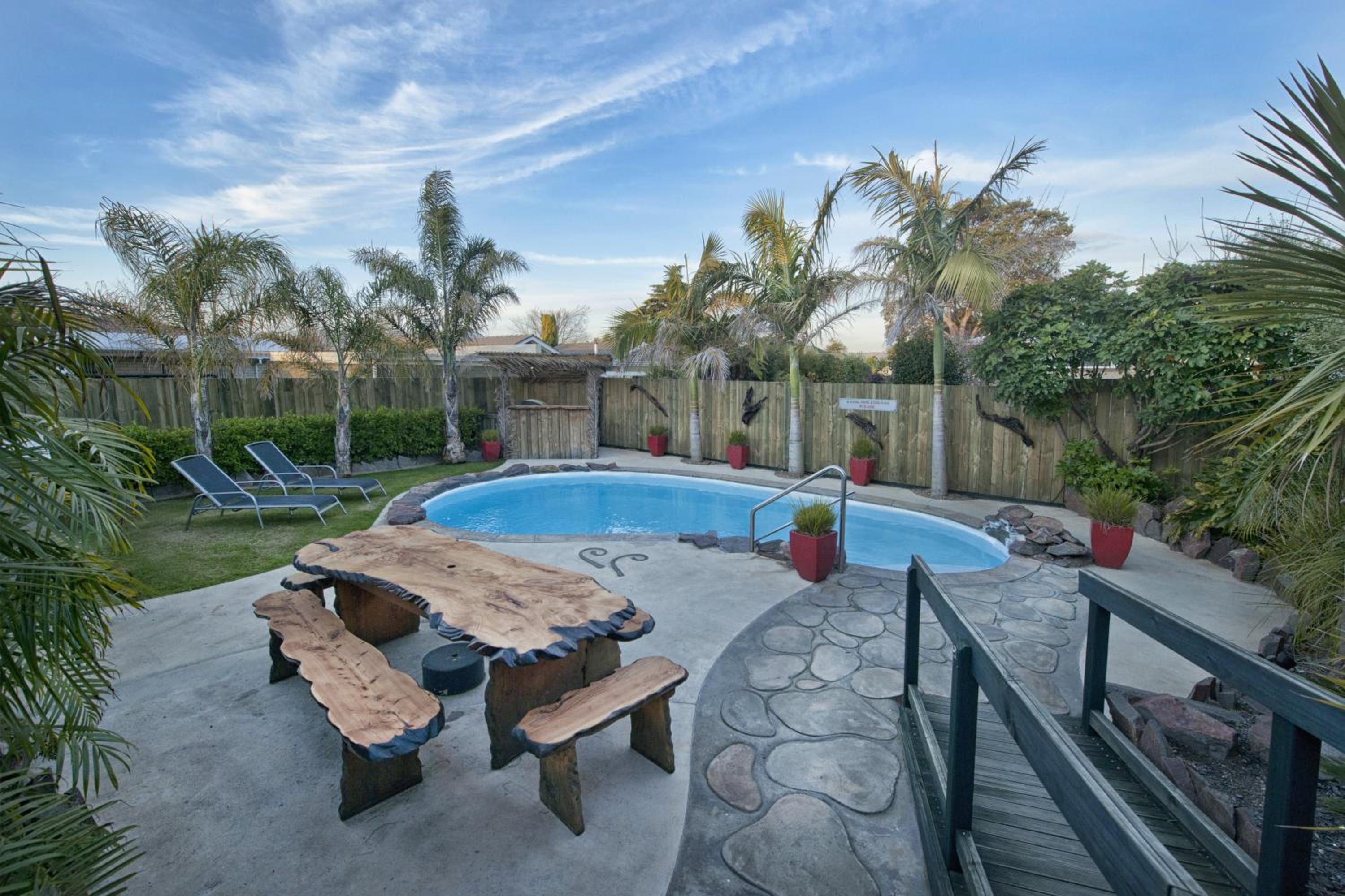 Hotel Sport Of Kings Motel