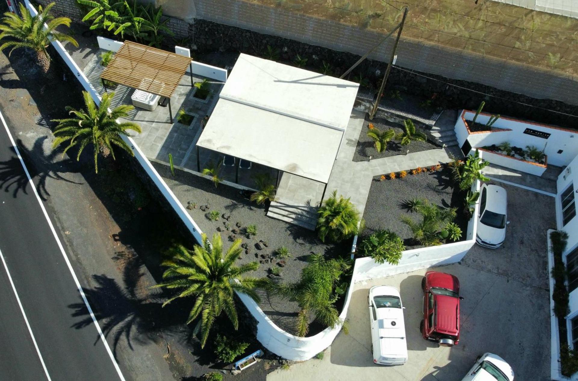 Monina Bungalow