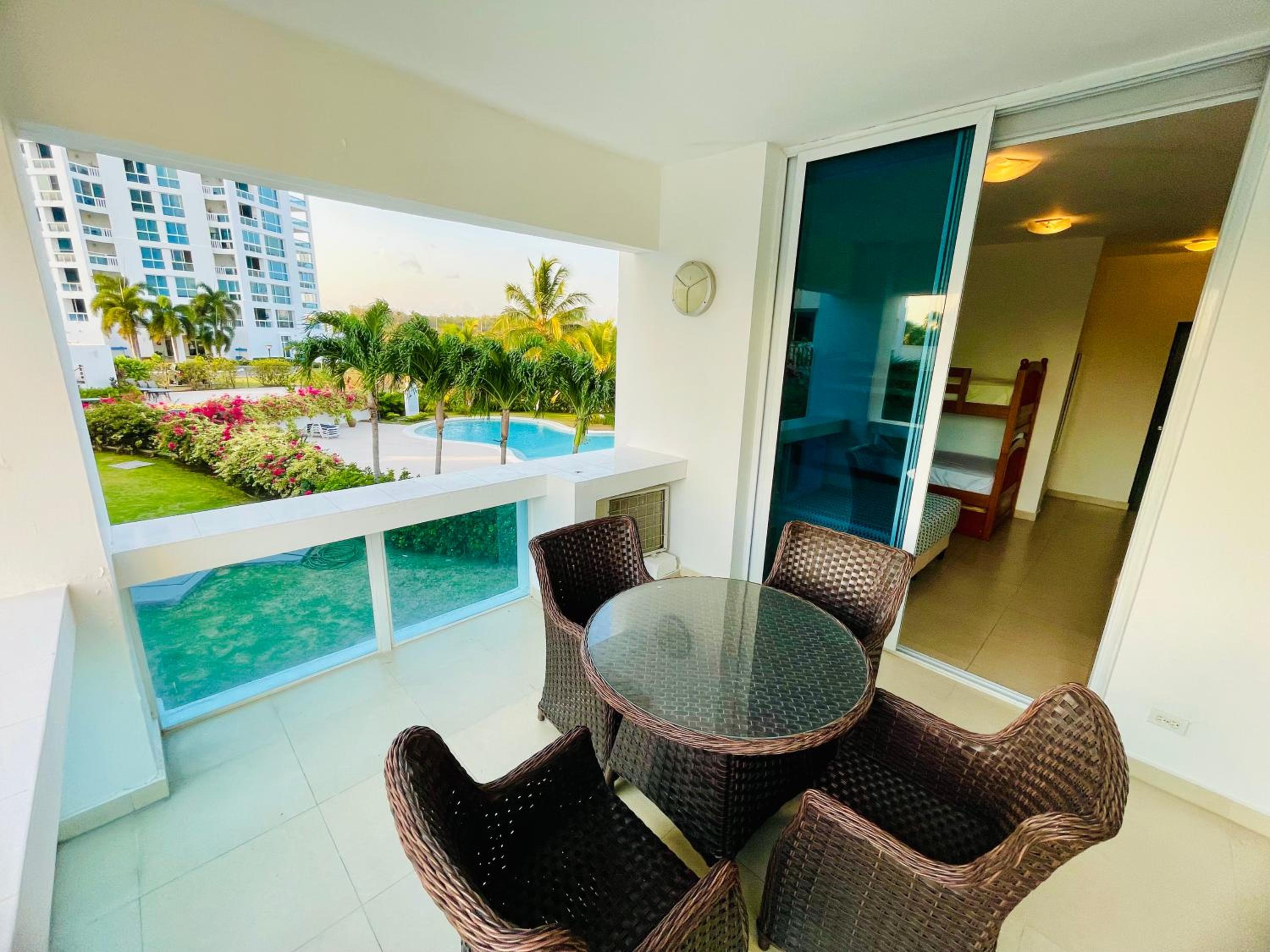 Don Gerald Playa Blanca view 5