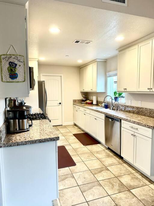 Oak Haven Oasis-Near Wineries, SLO & Paso Robles view 2