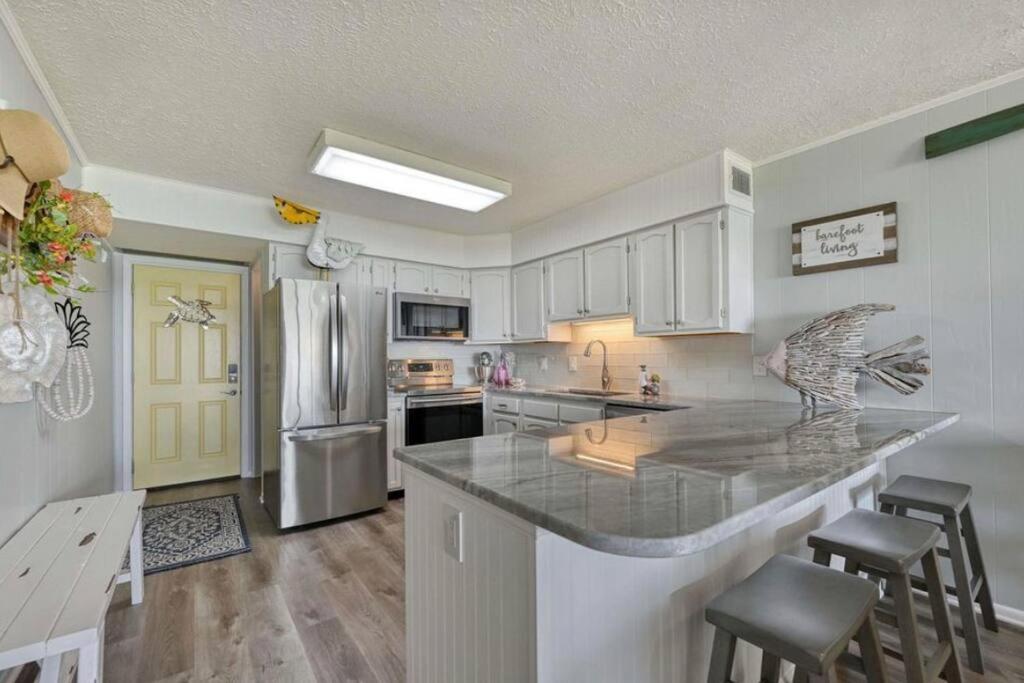 New! Oceanfront Sunrise Retreat- Breathtaking View view 4