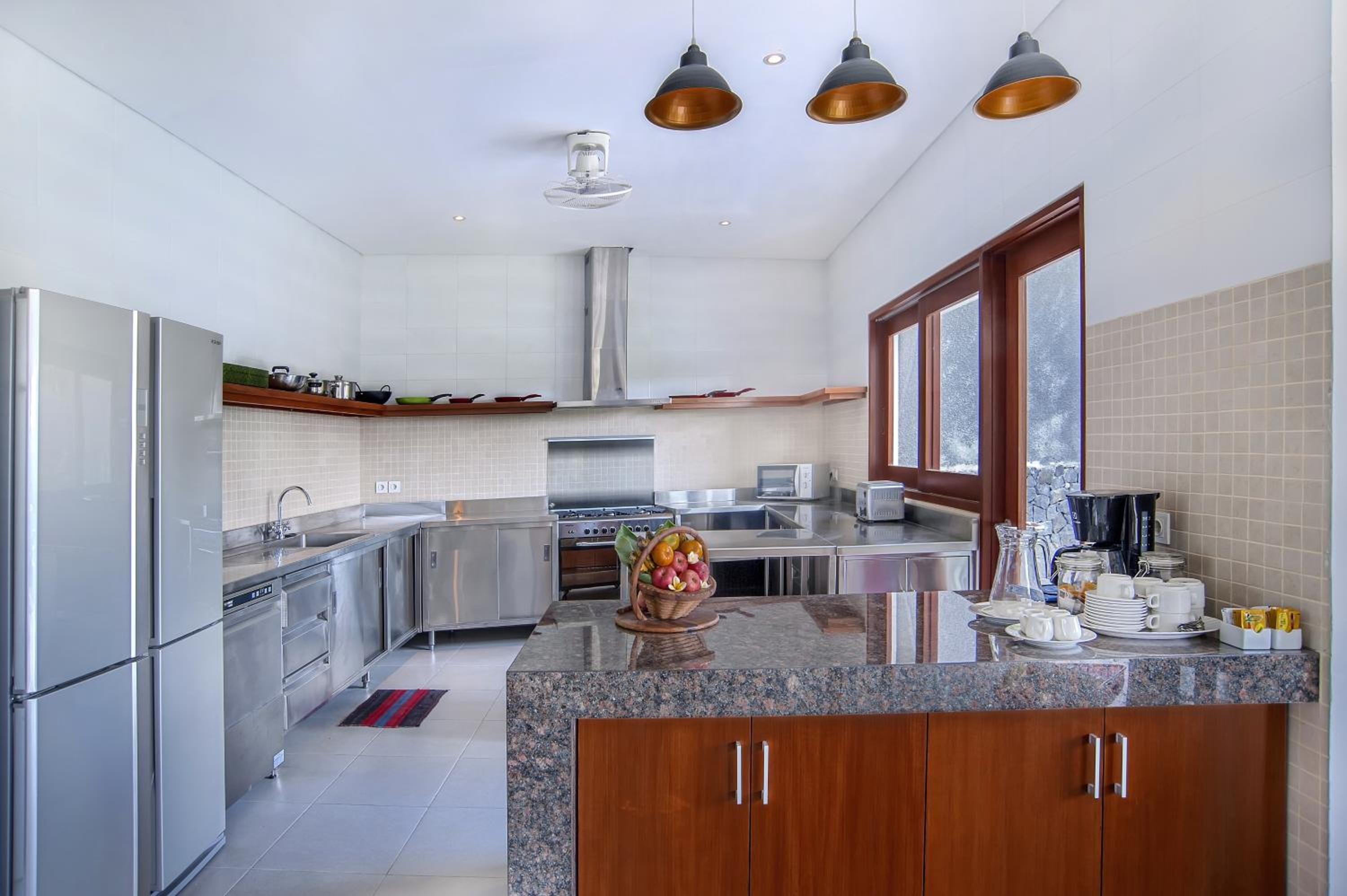 Villa Yenian by Villa Finder view 5