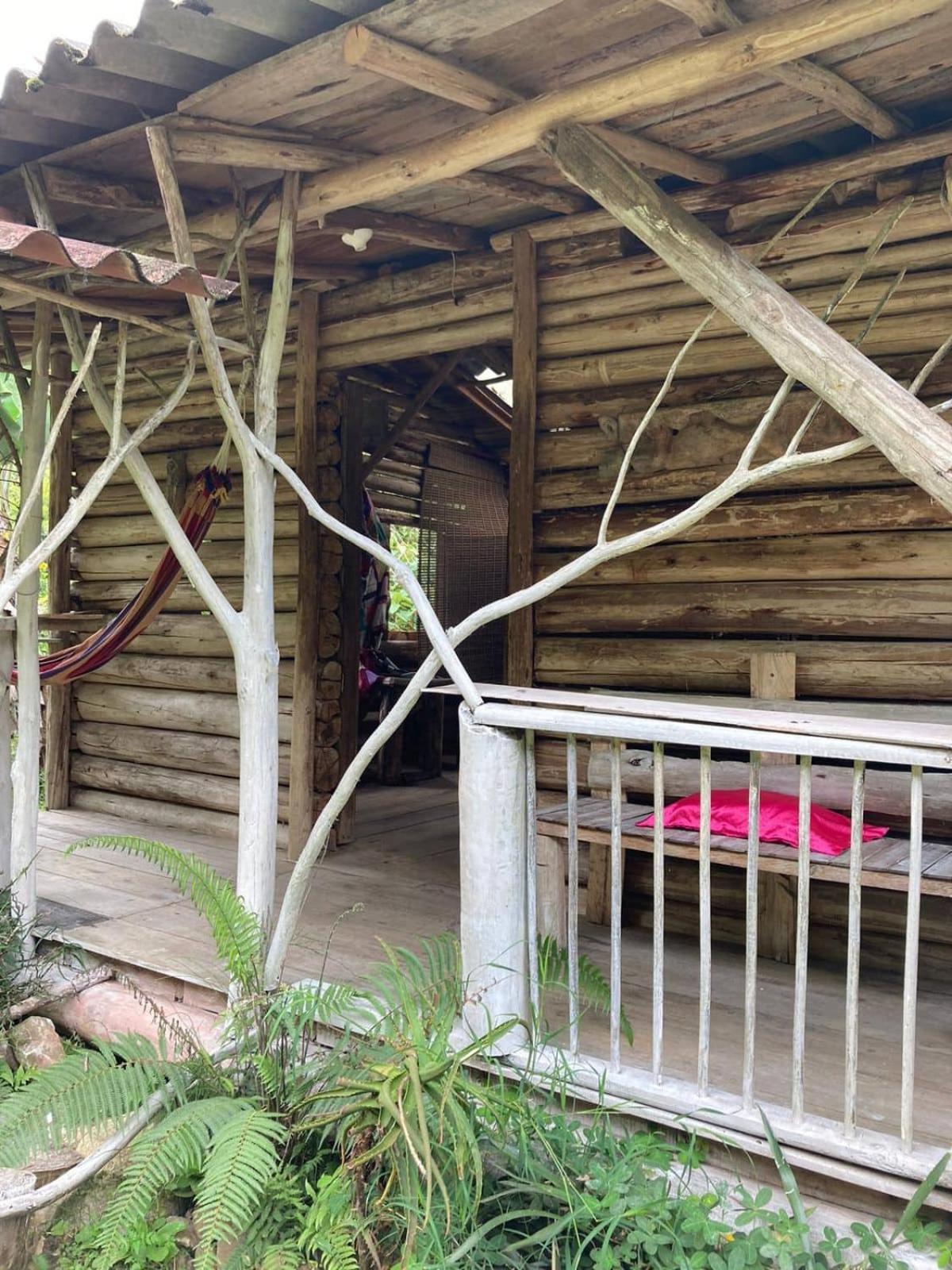 Casa sol y montaña
