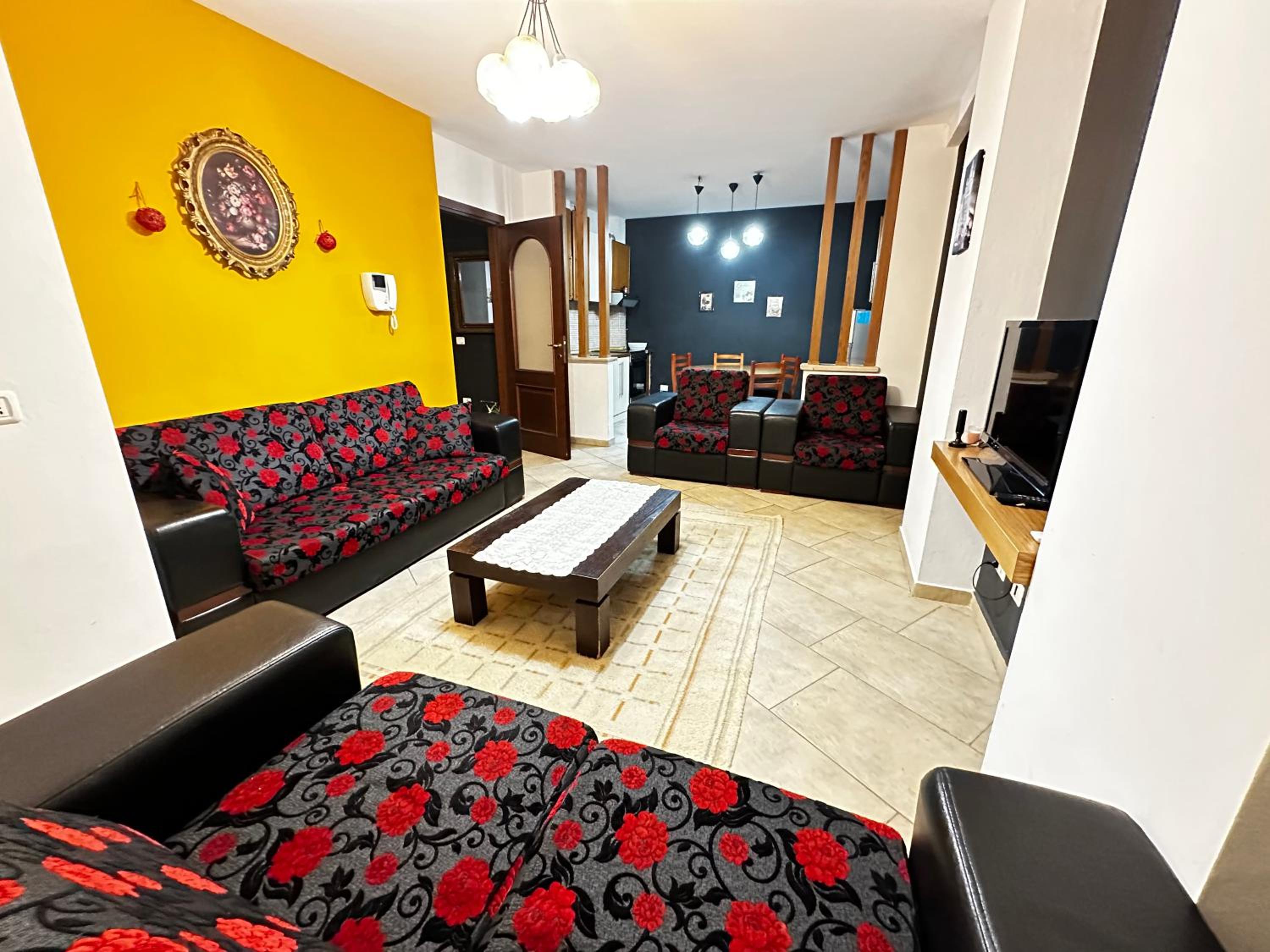 Tirana City inn