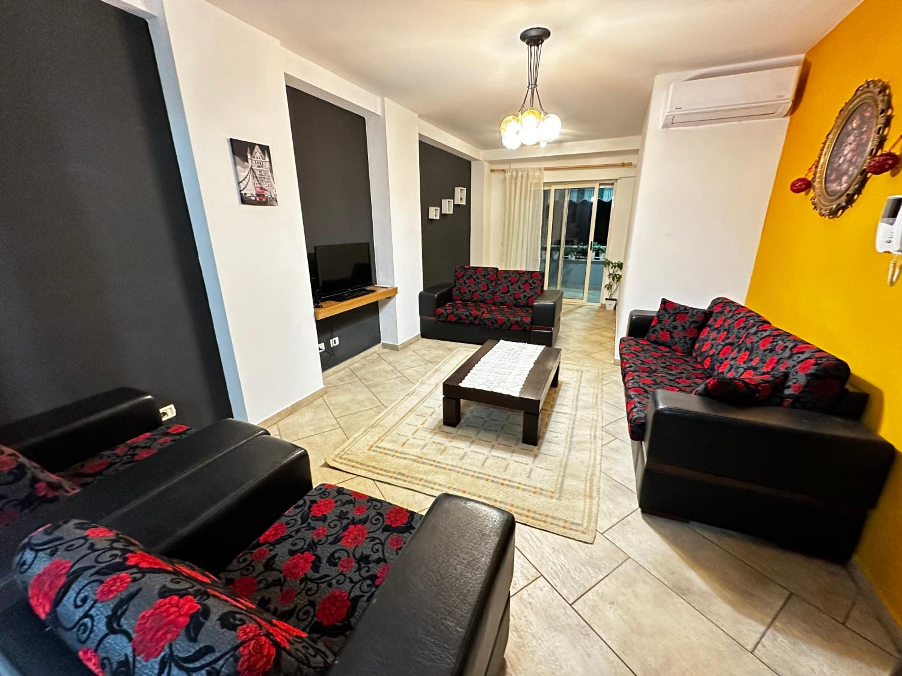 Tirana City inn
