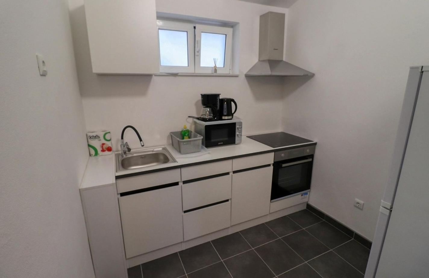 Apartments Rocky Vir