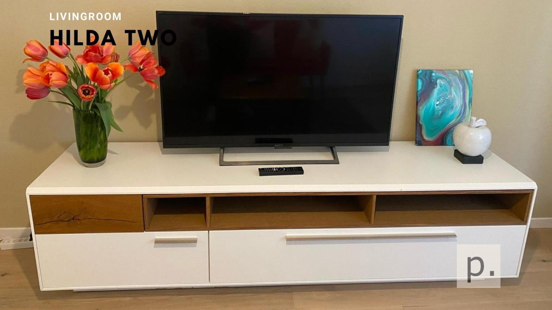 H2 with 3,5 rooms, 2BR, living room and kitchen, central and quite