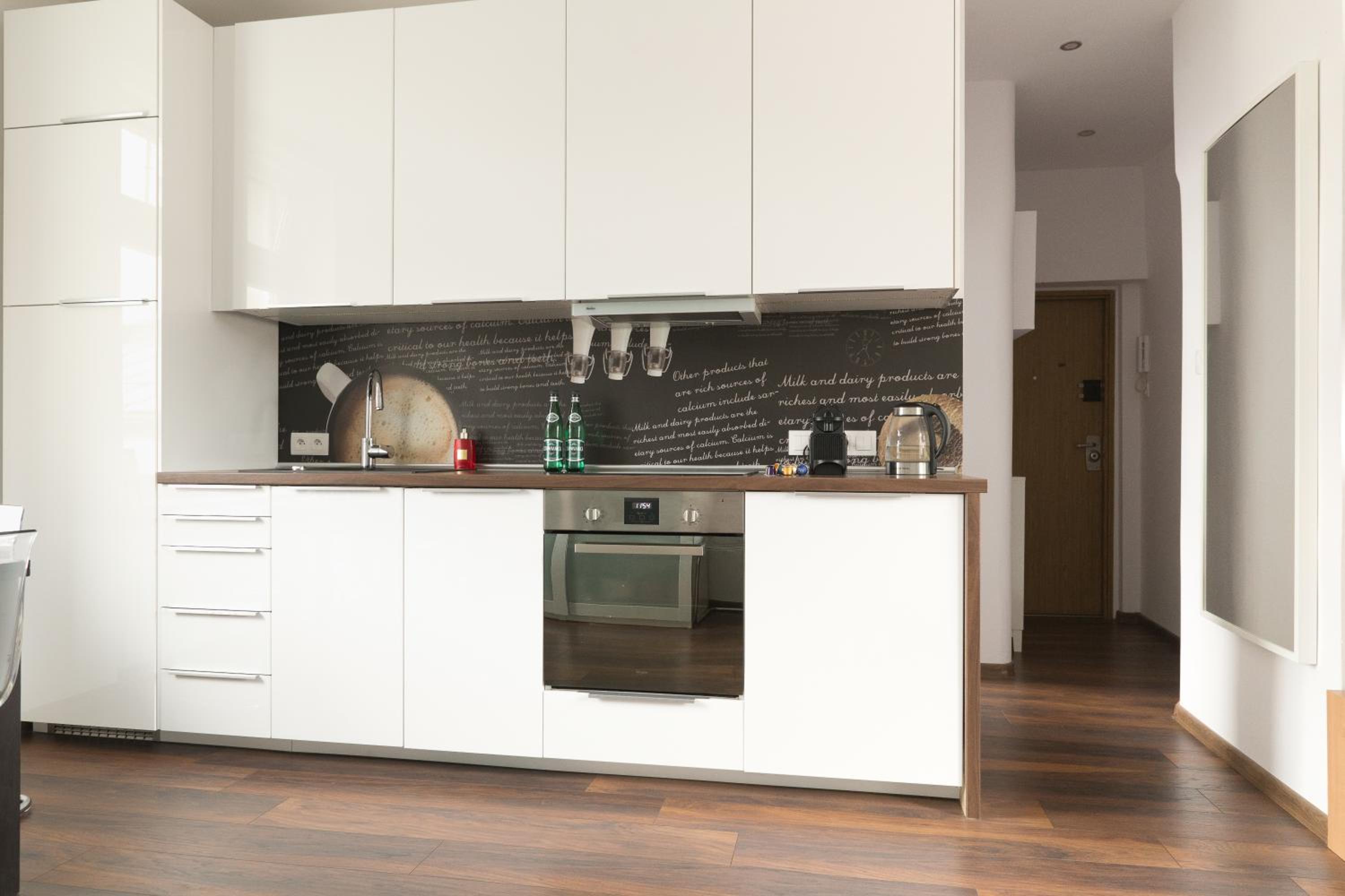 Apartament Chmielna by Your Freedom