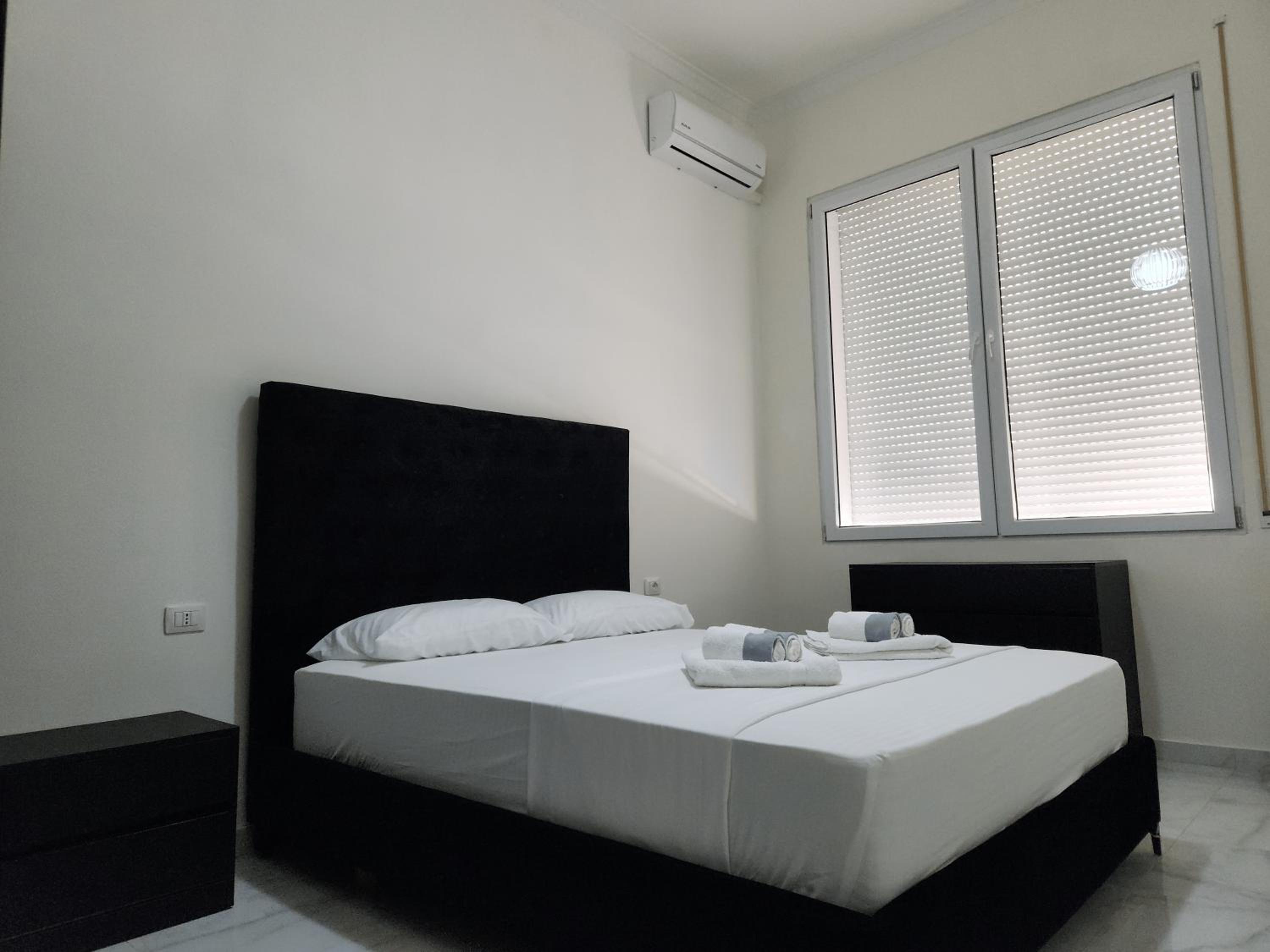 Luxury and Cozy Apartments 200 Meters from the Beach, 50 Meters from Marina Bay Luxury resort