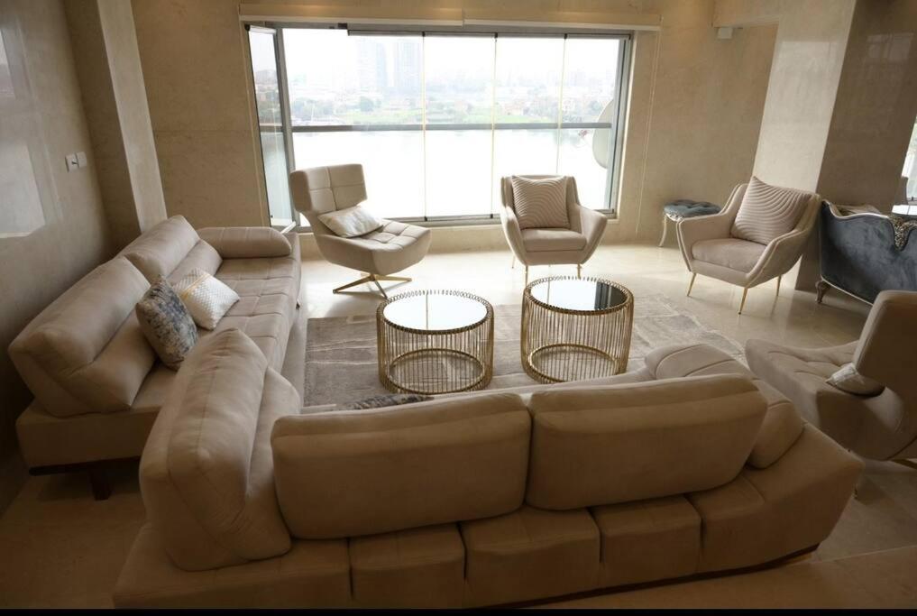 EG-CN-20 Three bedroom nile view