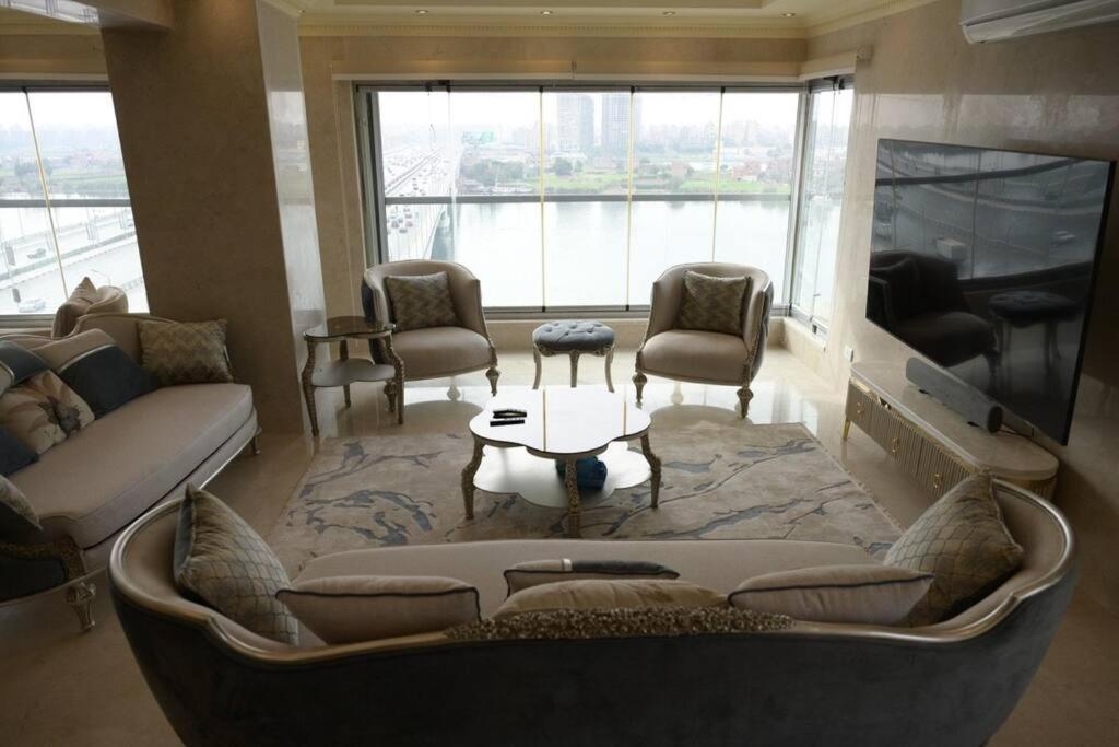 EG-CN-20 Three bedroom nile view