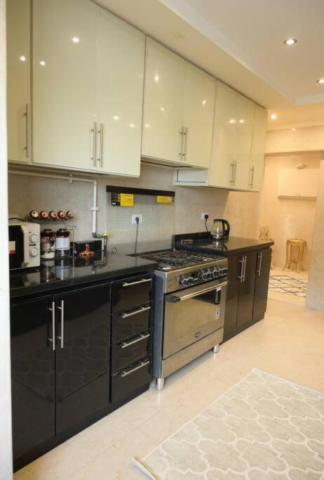 EG-CN-20 Three bedroom nile view
