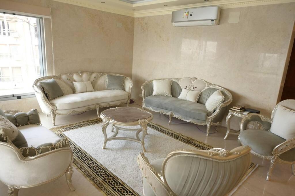 EG-CN-20 Three bedroom nile view