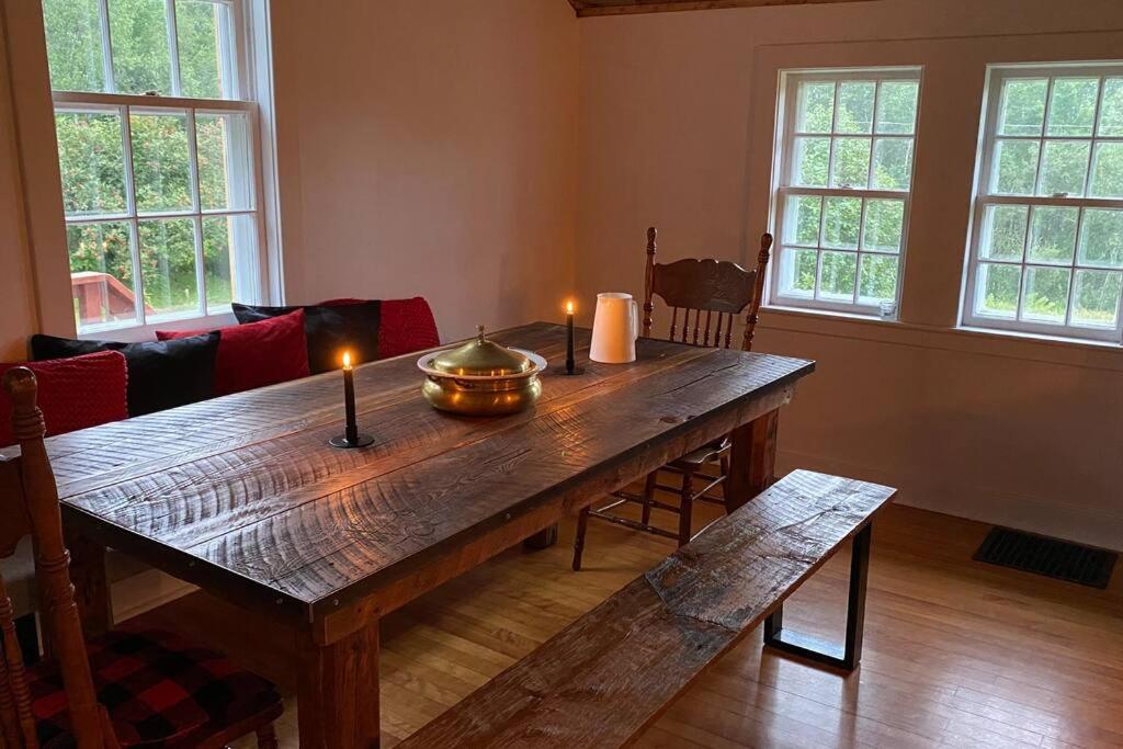 Le Highwater - Cabin