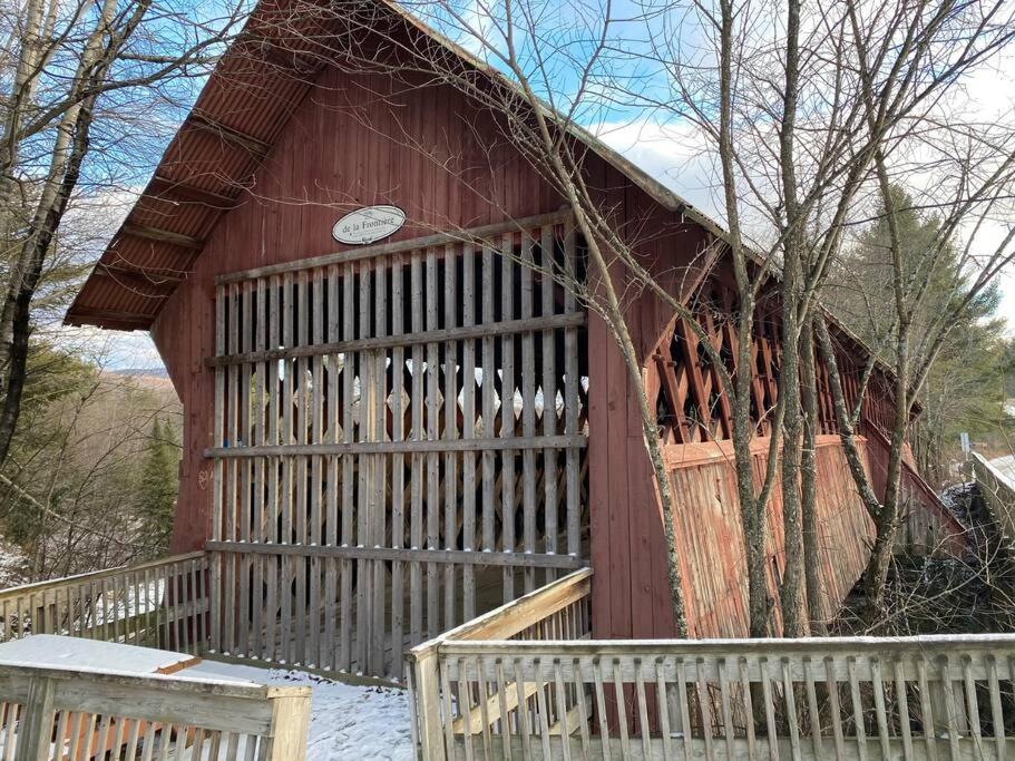 Le Highwater - Cabin