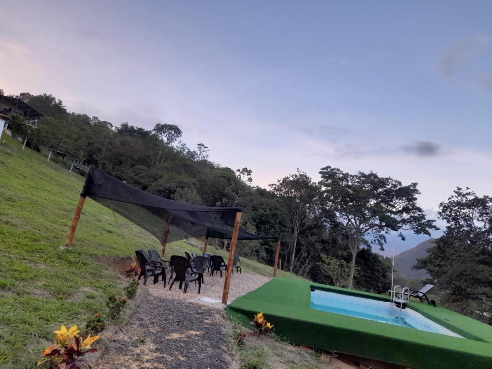 CABAÑA ALTO DE LUNA 2