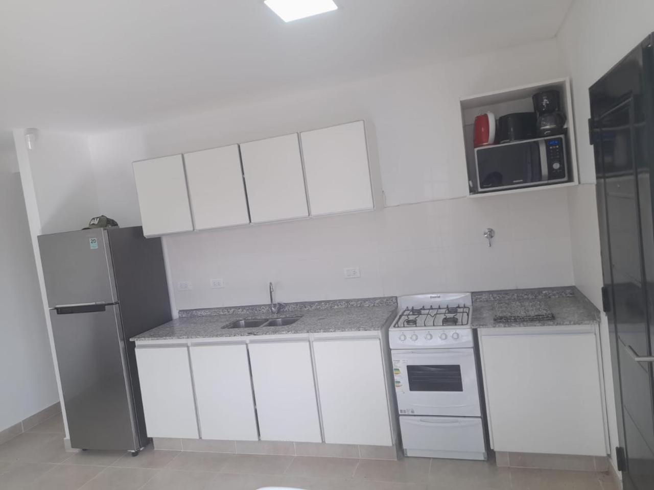 Alquiler Vivienda Completa en Barrio Residencial