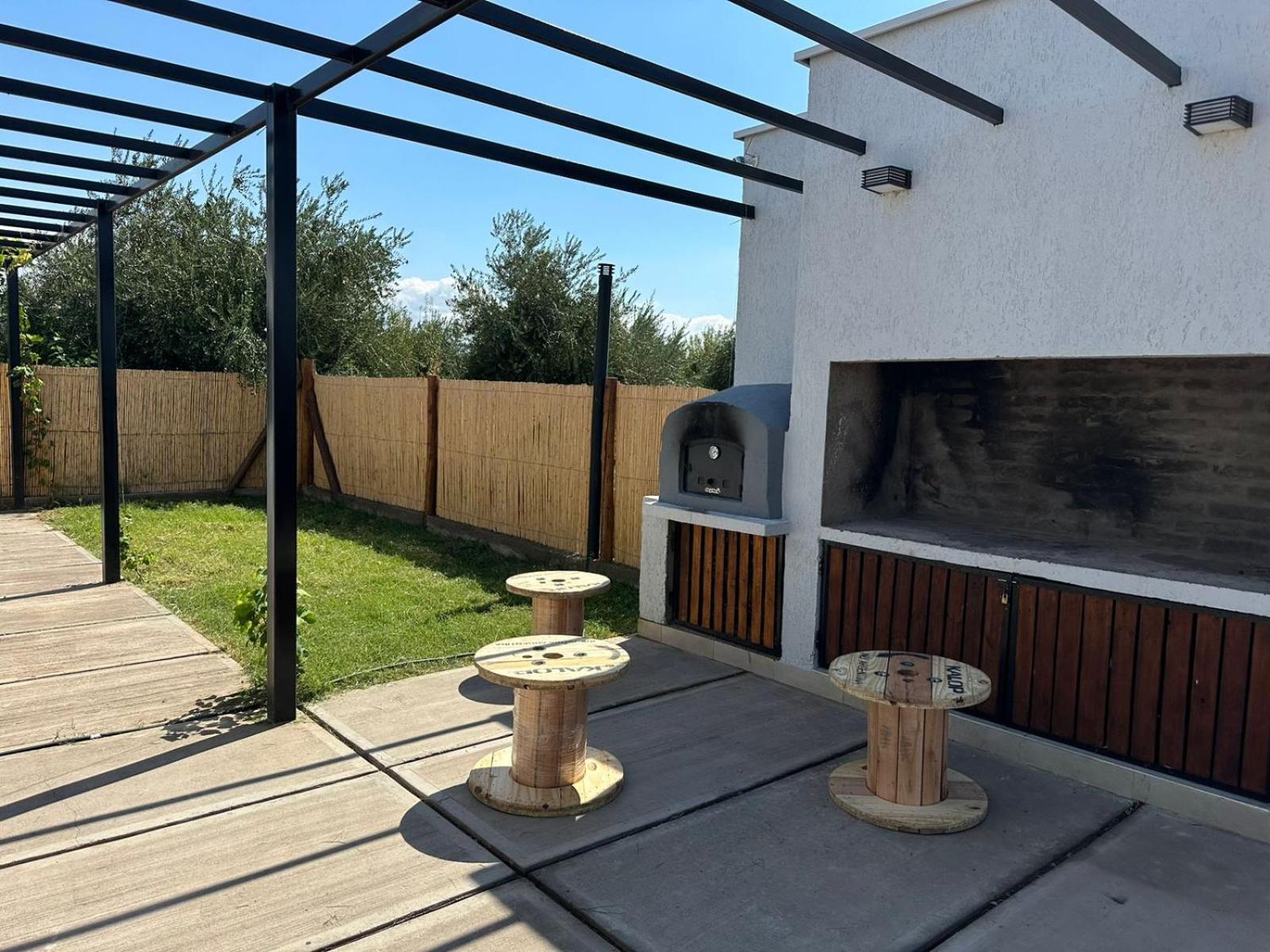 Alquiler Vivienda Completa en Barrio Residencial