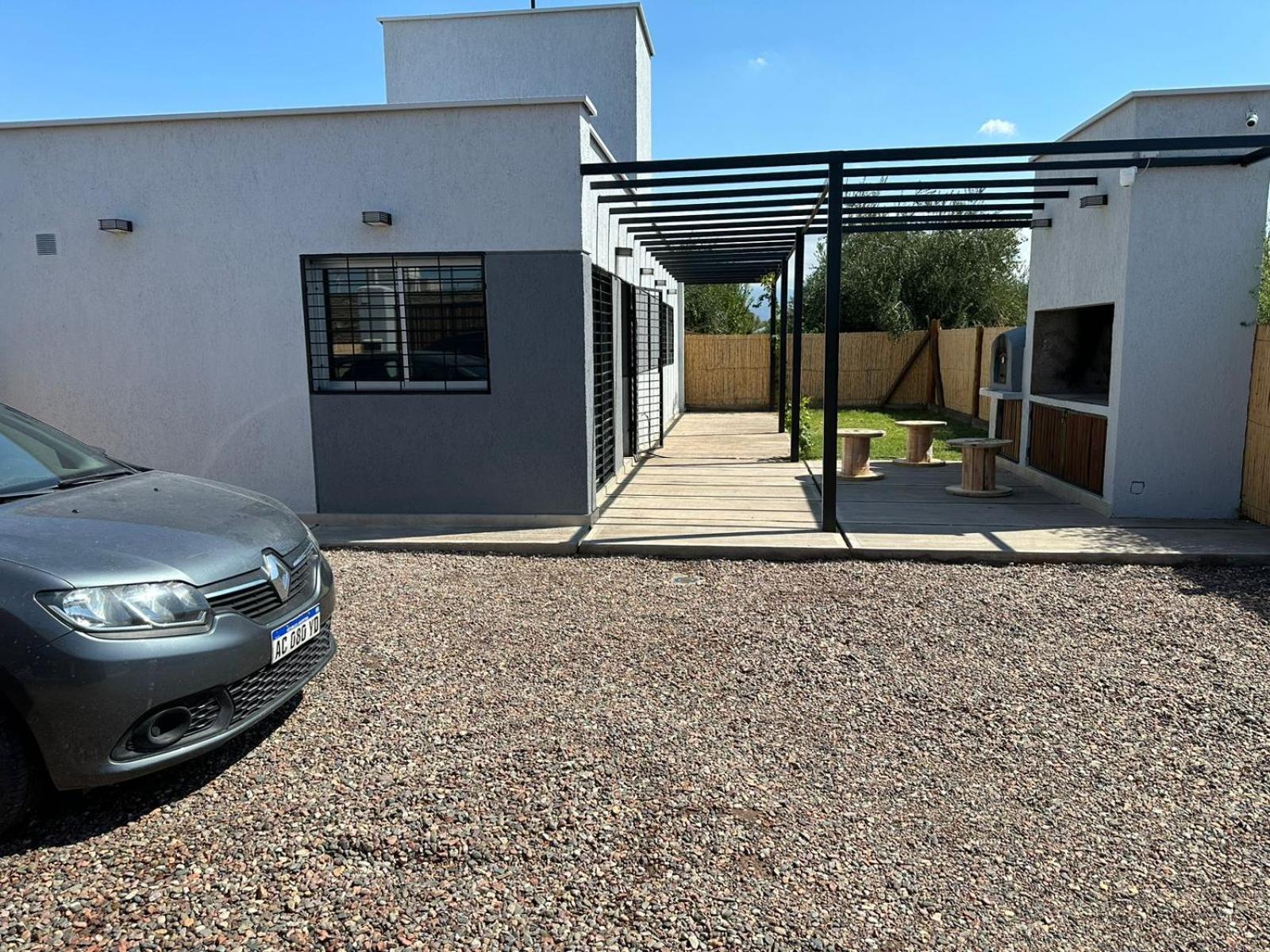 Alquiler Vivienda Completa en Barrio Residencial