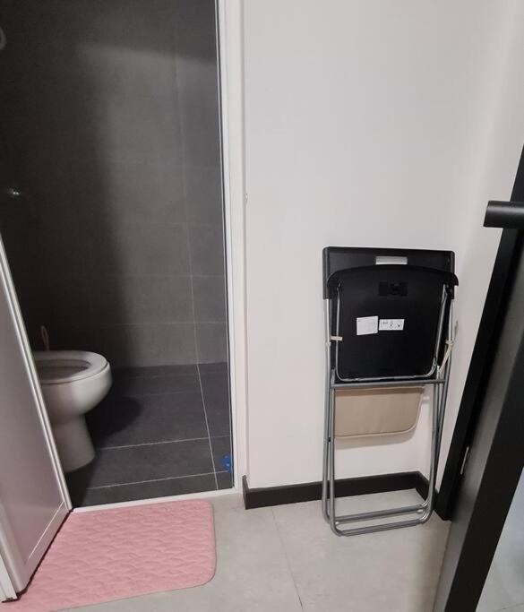 Tiny Studio Suite Near Gleneagles 10 mins to KLCC