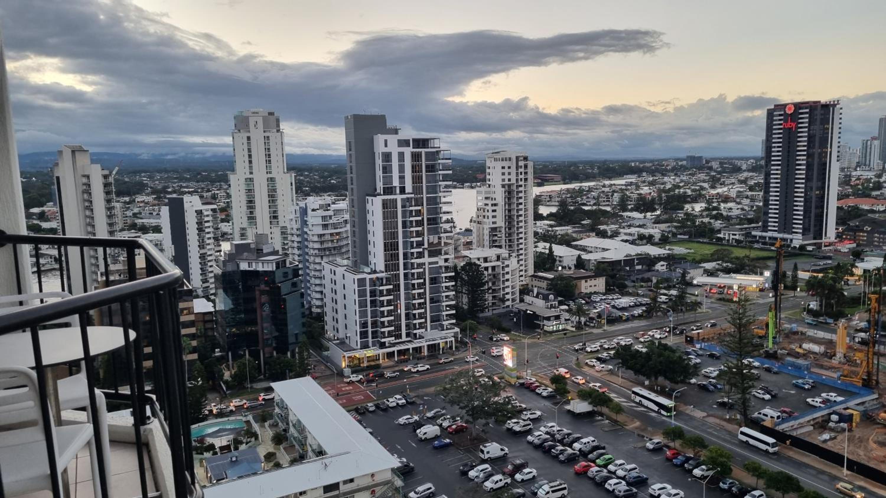 SEA VIEW STUDIO High Floor