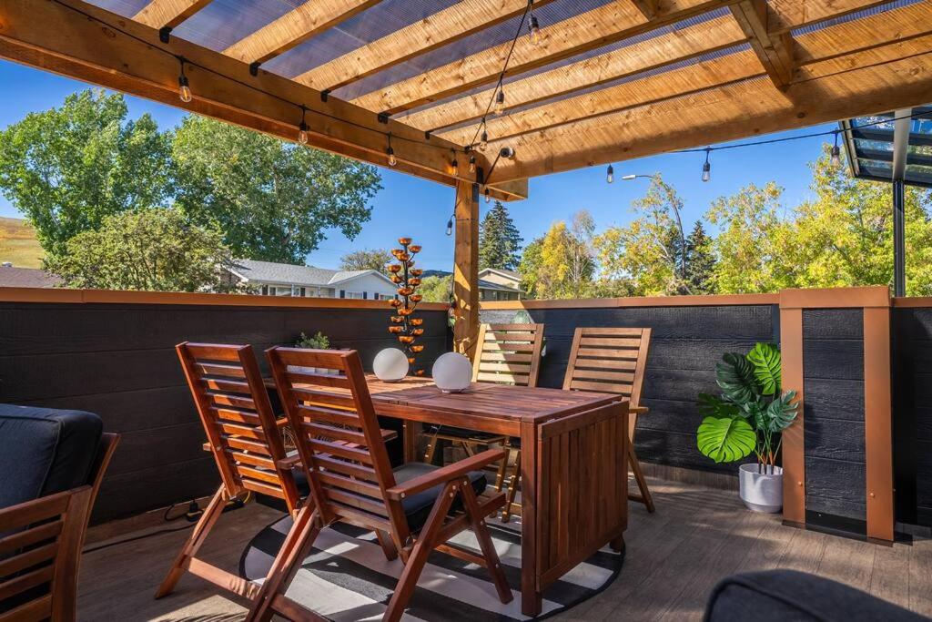 Dome House YYC, Iconic, Luxury, Backyard Oasis