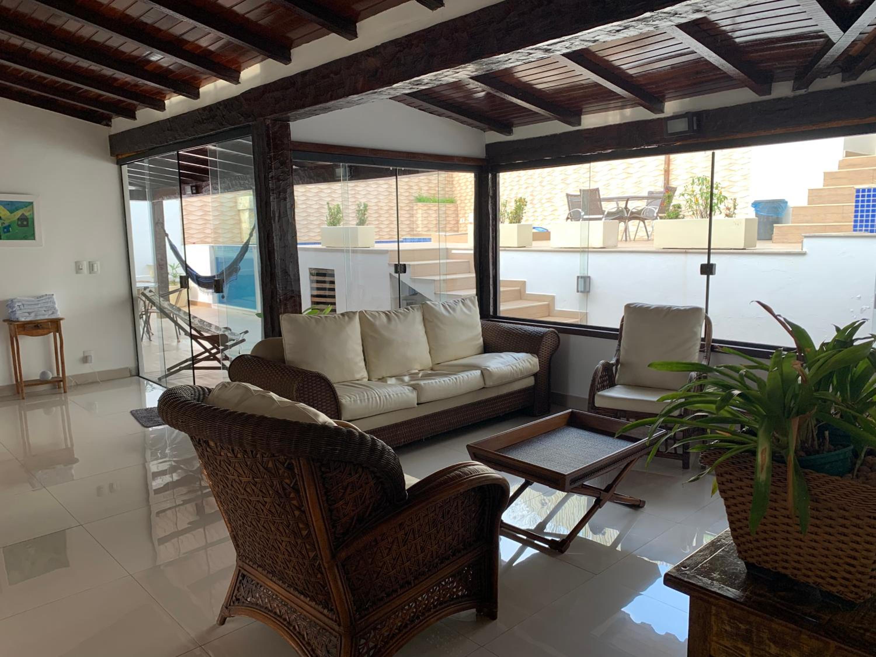 Geribá - piscina de vidro com hidromassagem - 12 pessoas