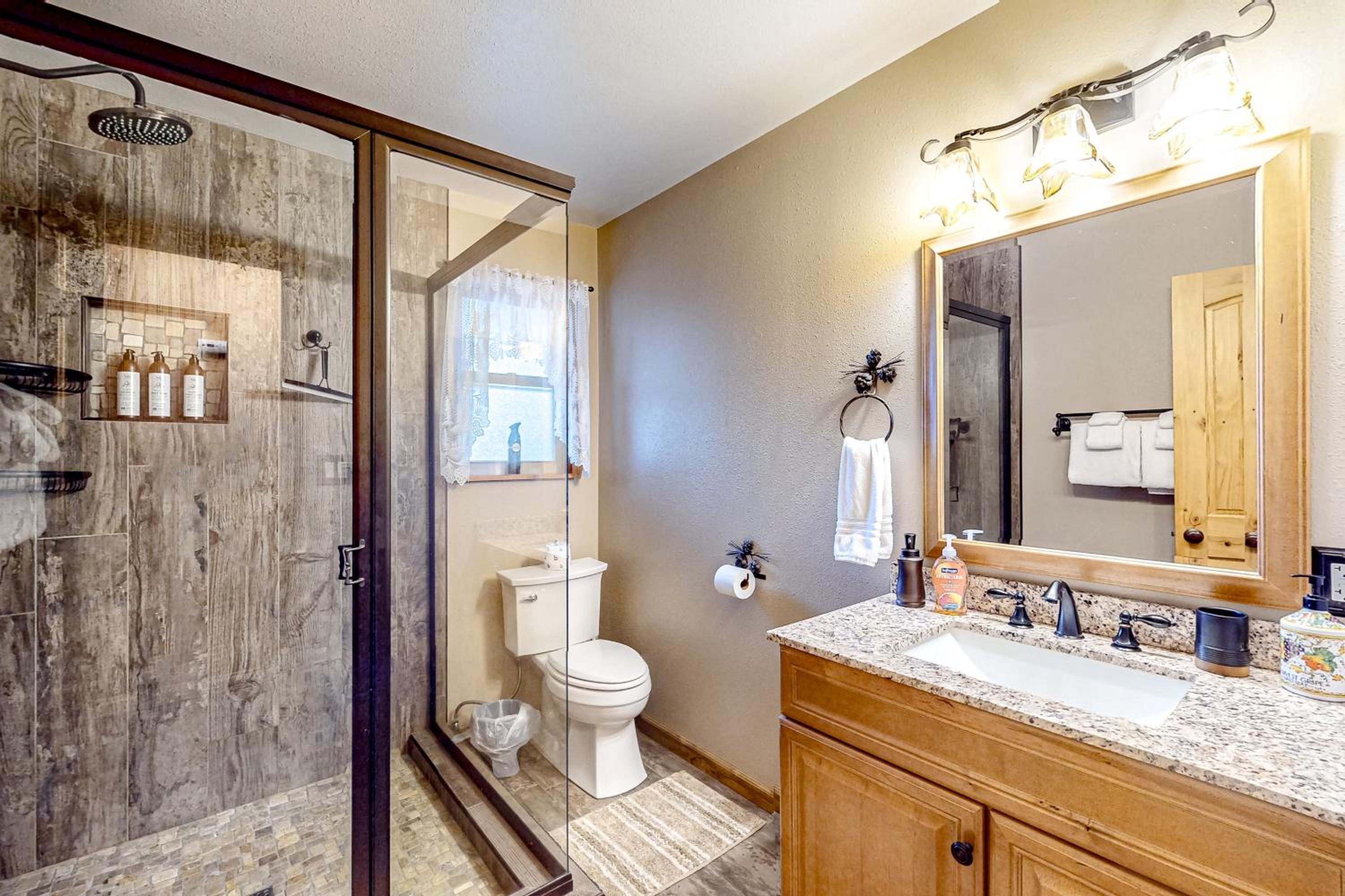 Idyllic Cabin in the Woods Cozy Crestline Retreat