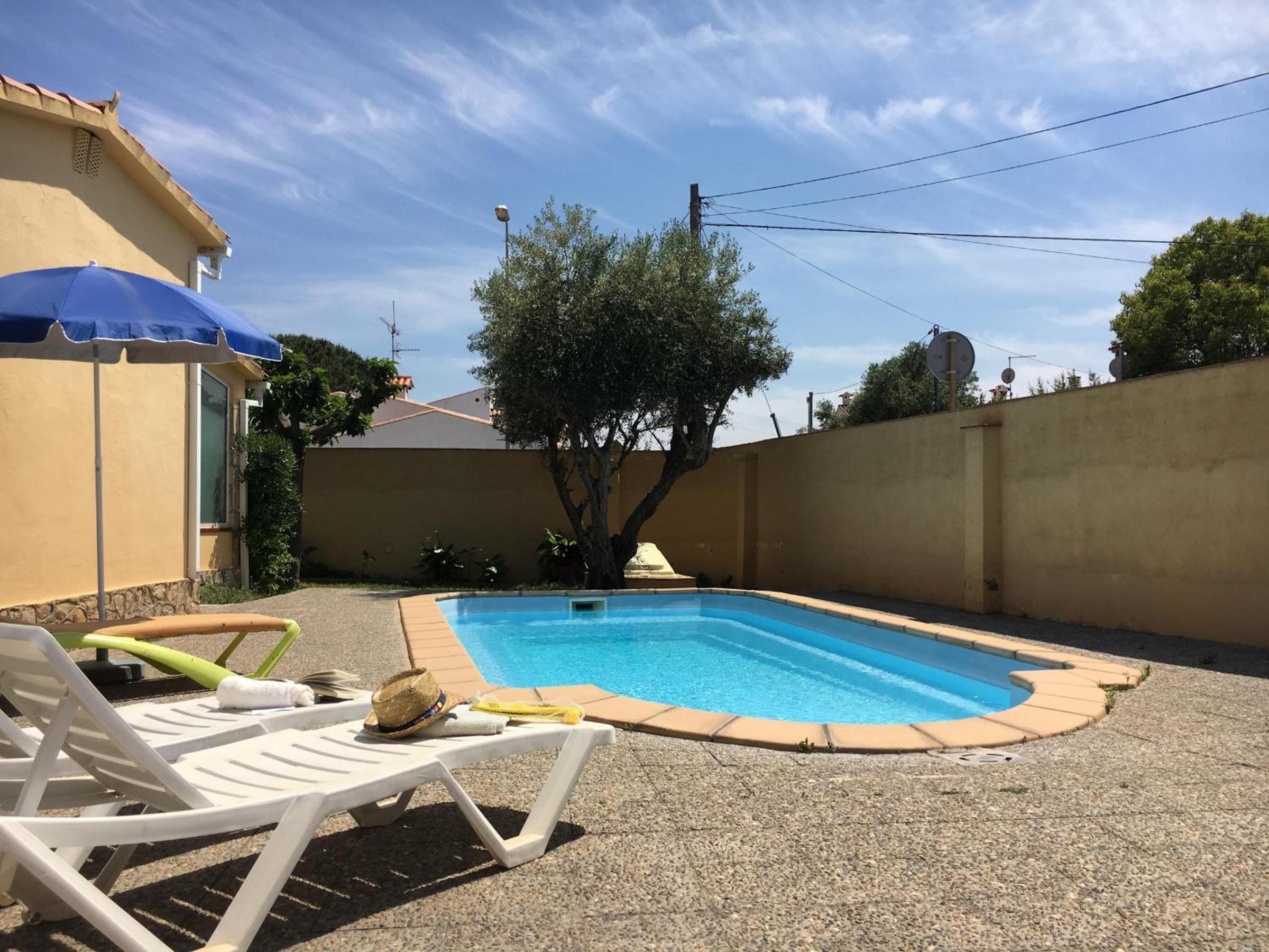 Casa con piscina privada, 300m playa, L'Escala - ES-325-17 view 3