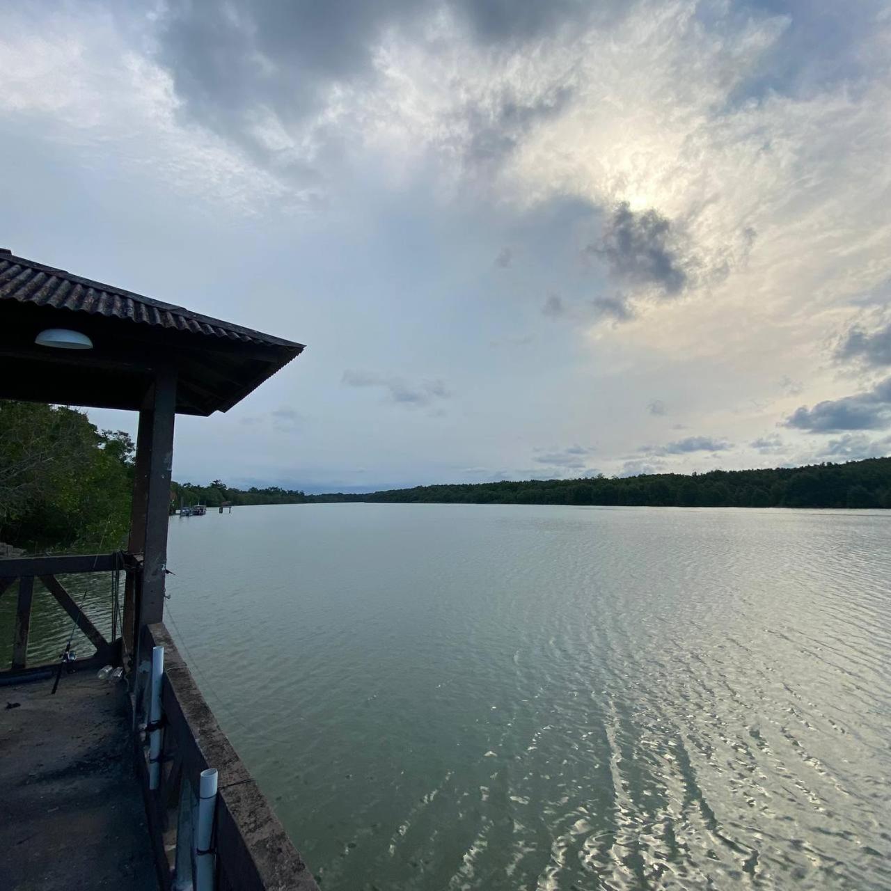 Beautiful River Homestay Kuala Pontian Rompin photo 8