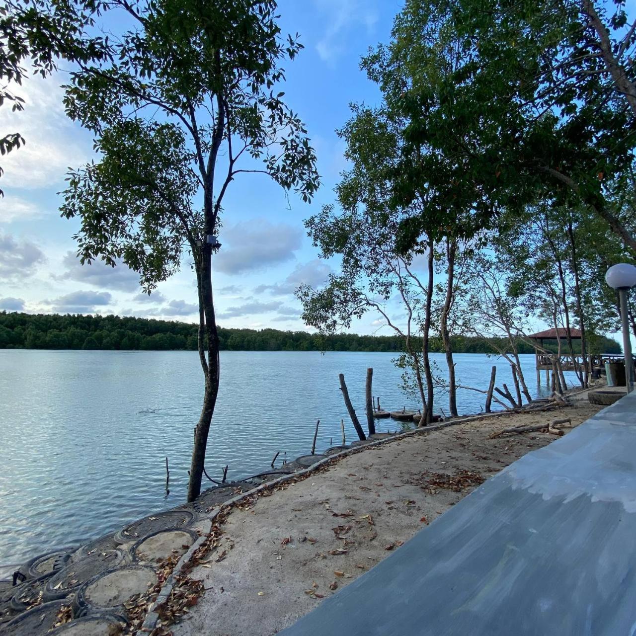 Beautiful River Homestay Kuala Pontian Rompin photo 4