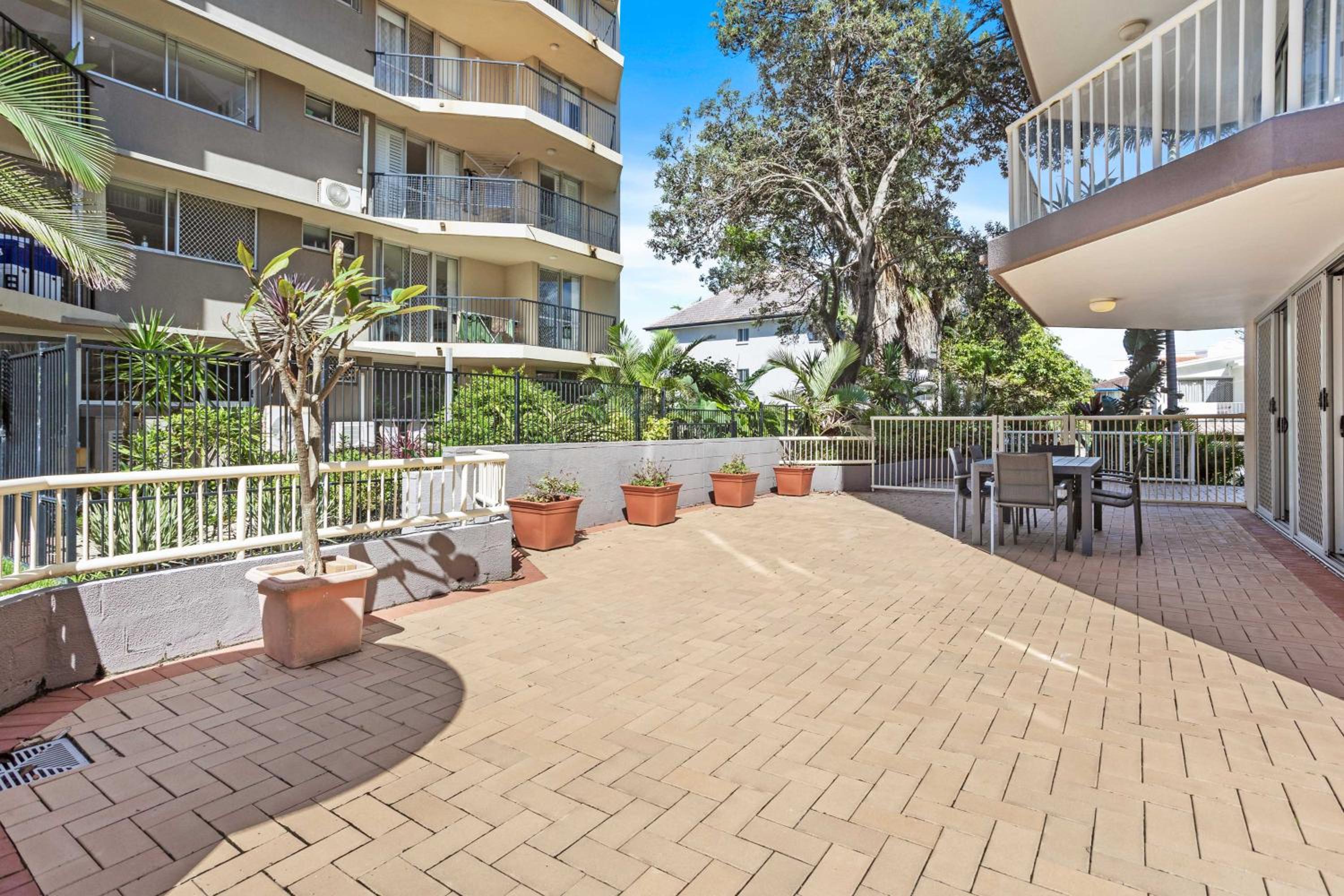 Sandown - Hosted by Burleigh Letting
