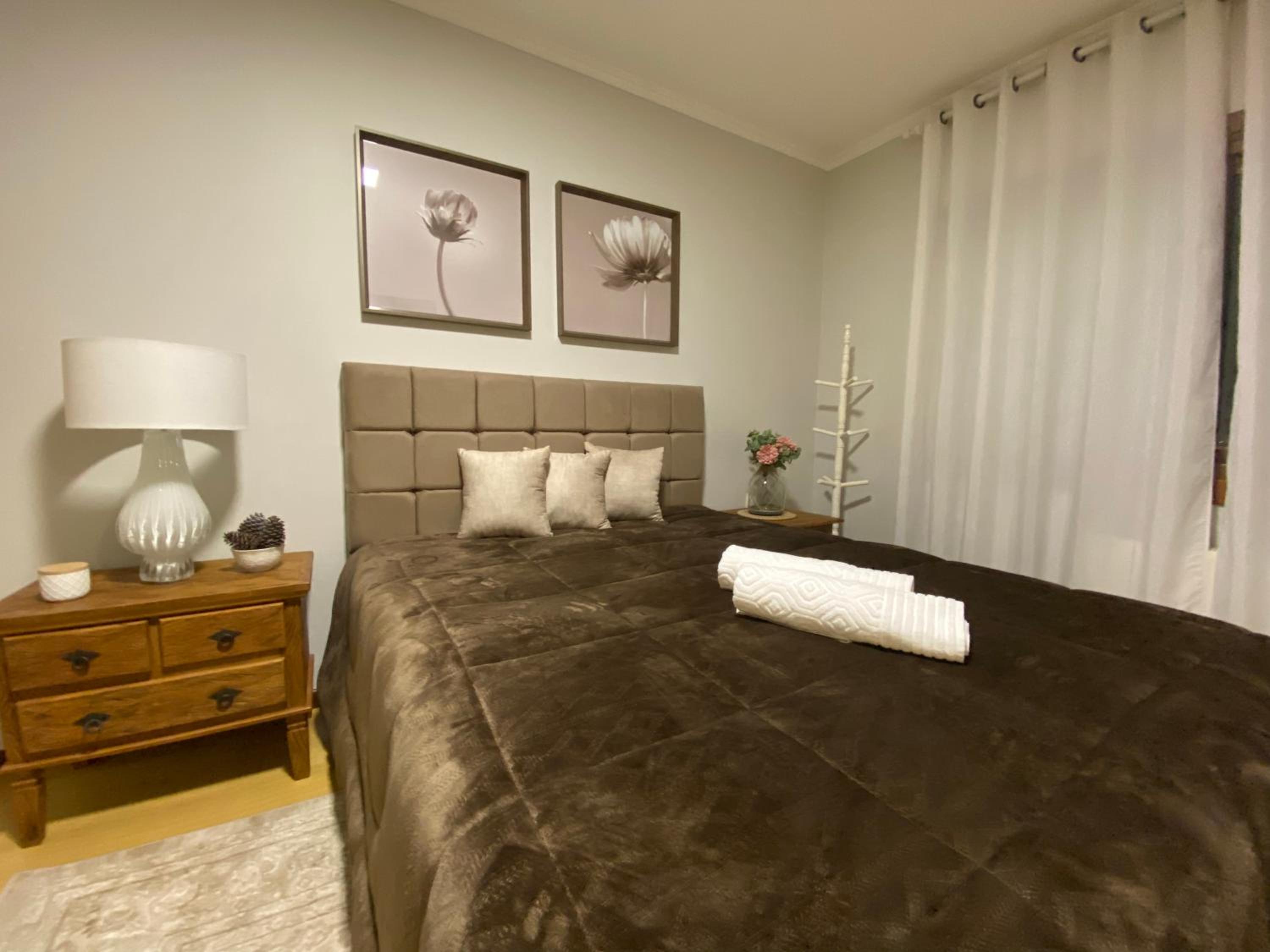 LUXUOSO APT ALMERIS PECCIN no Centro de GRAMADO