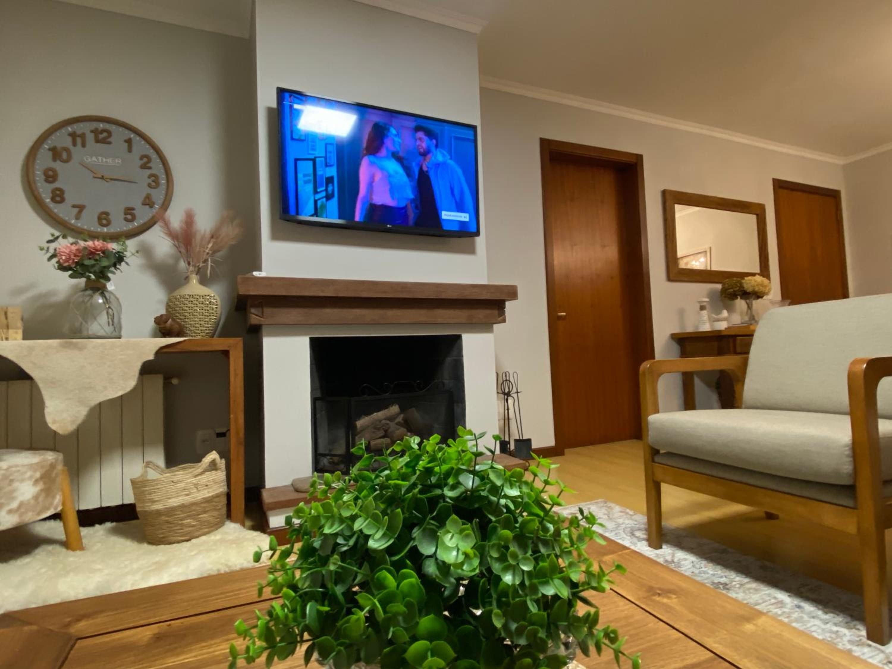 LUXUOSO APT ALMERIS PECCIN no Centro de GRAMADO