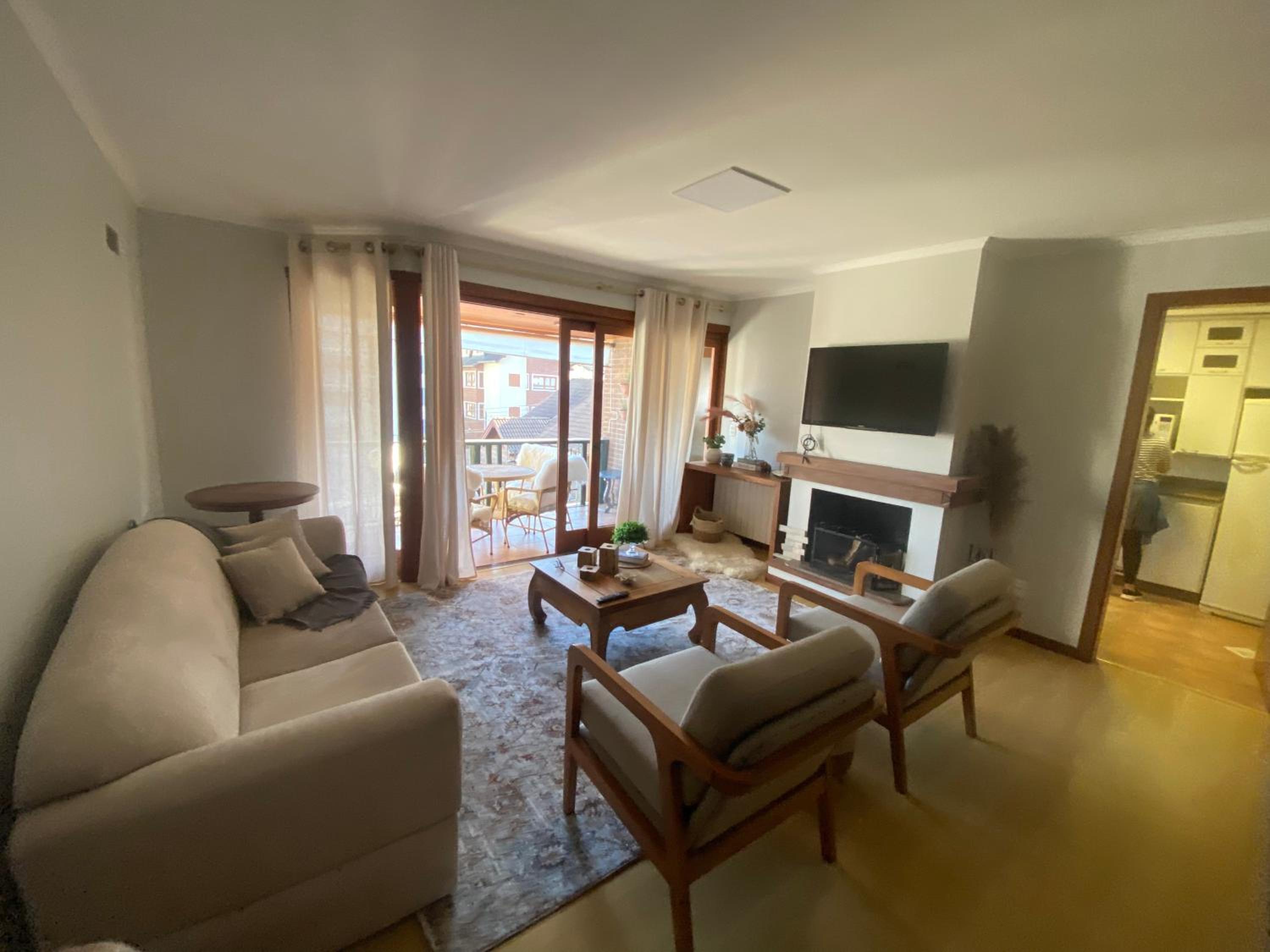 LUXUOSO APT ALMERIS PECCIN no Centro de GRAMADO