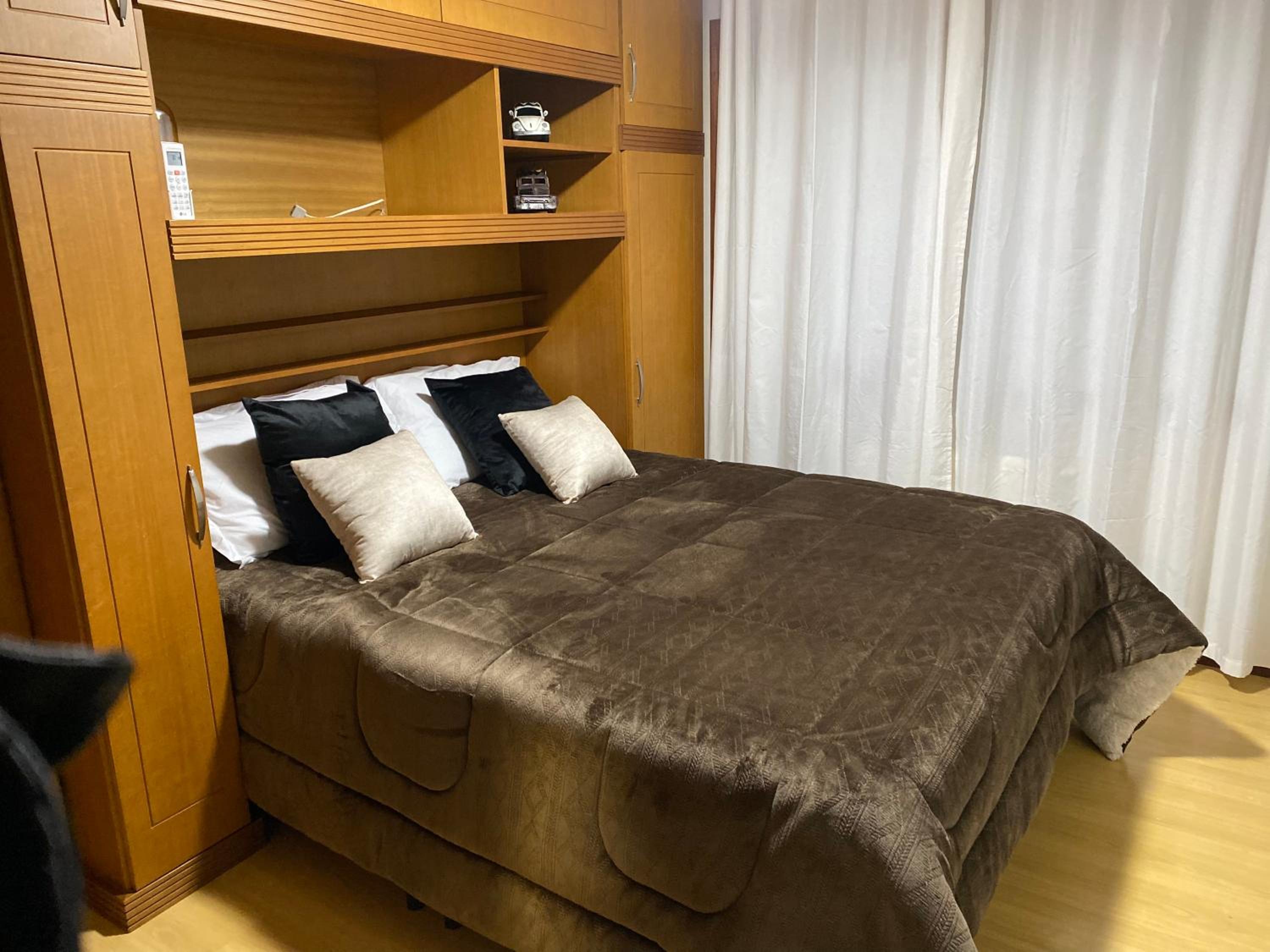 LUXUOSO APT ALMERIS PECCIN no Centro de GRAMADO